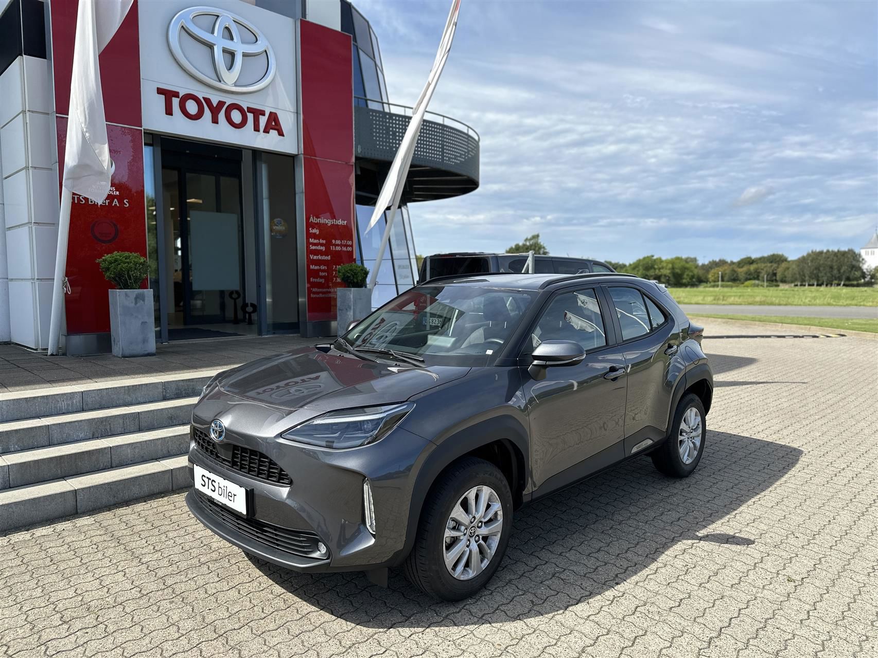 Billede af Toyota Yaris Cross 1,5 Hybrid Active Technology 116HK 5d Trinl. Gear