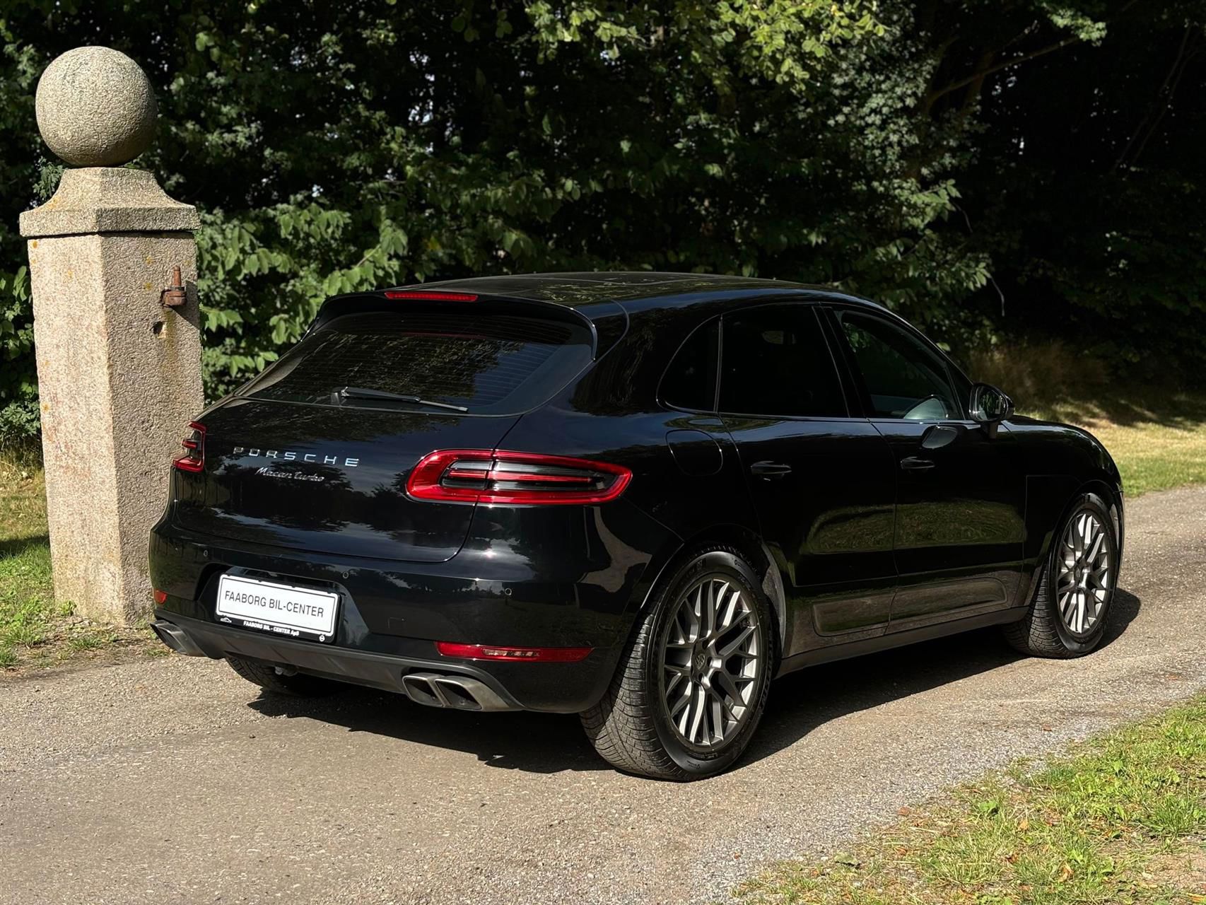 Billede af Porsche Macan Turbo 3,6 PDK 400HK 5d 7g Aut.