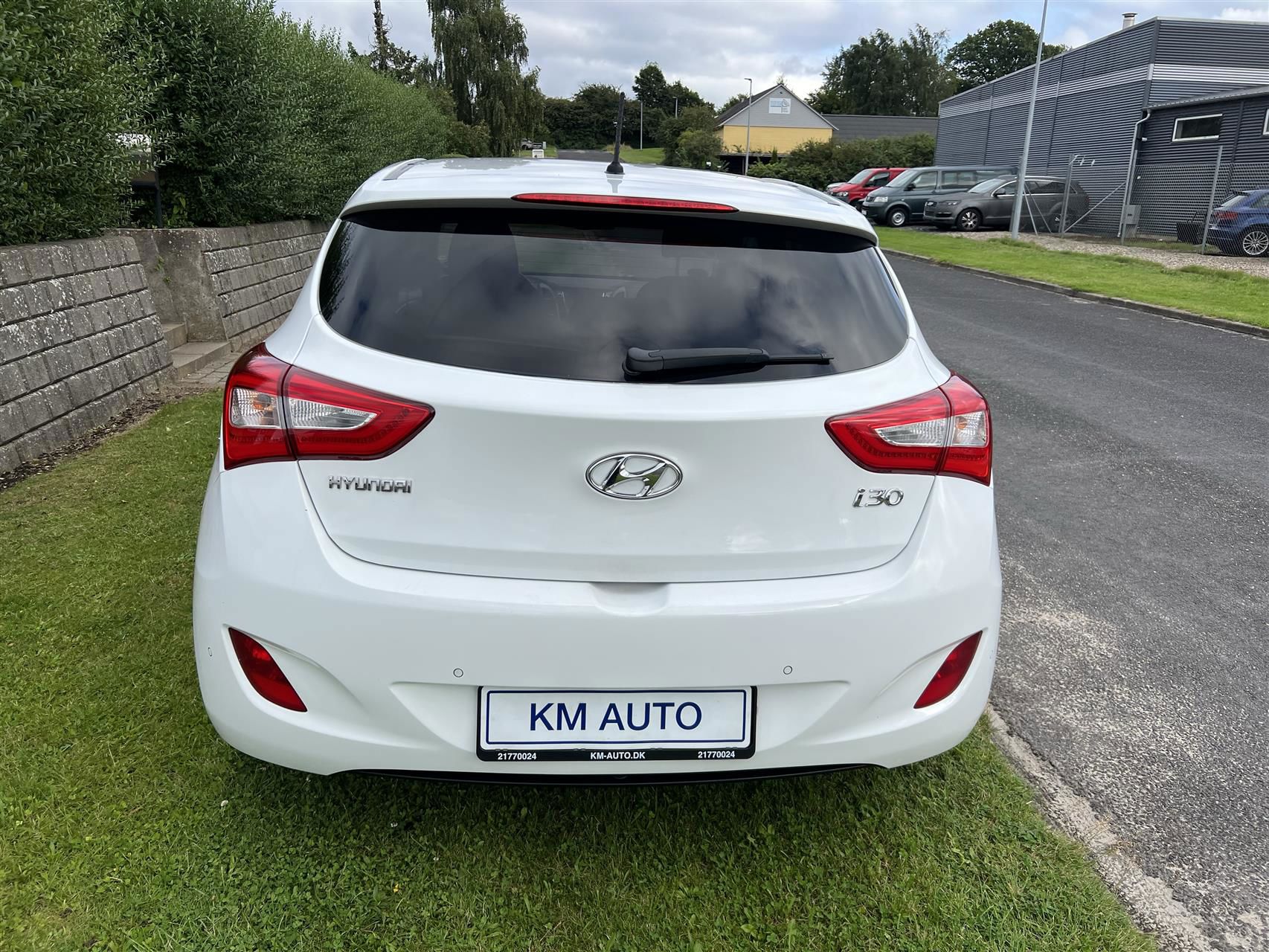 Billede af Hyundai i30 1,6 CRDi EM Edition ISG 110HK 5d 6g