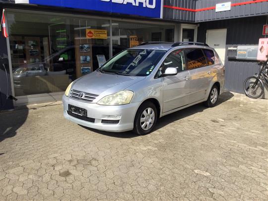 Toyota SportsVan 2,0 D-4 150HK Van