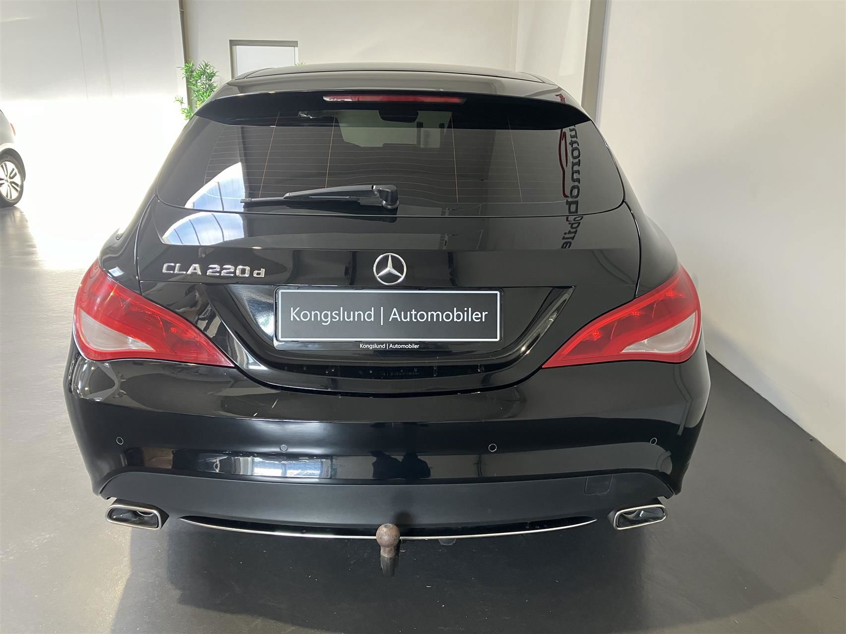 Mercedes-Benz CLA220 d 2016