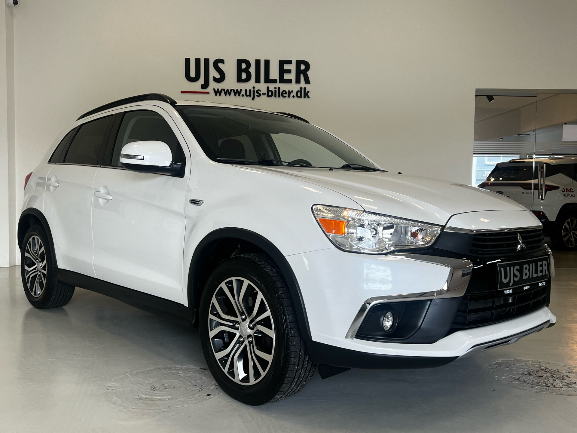 Billede af Mitsubishi ASX 1,6 Invite 117HK 5d