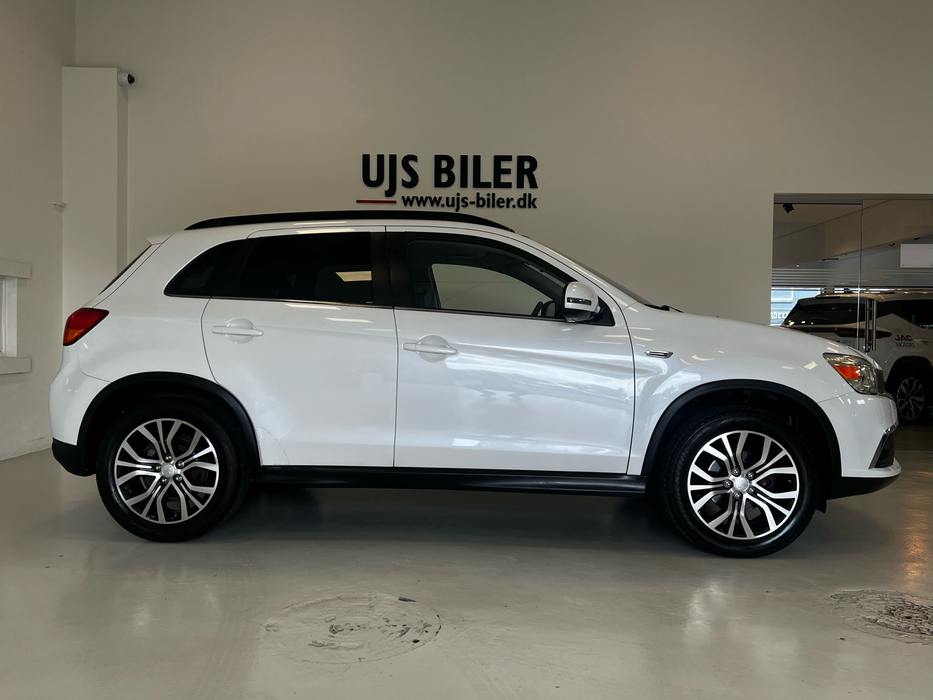 Billede af Mitsubishi ASX 1,6 Invite 117HK 5d