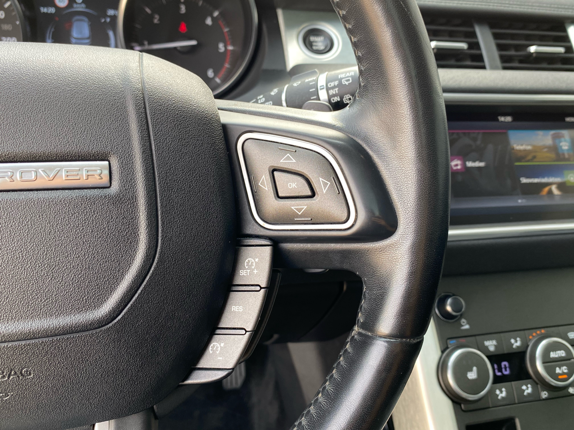 Billede af Land Rover Range Rover Evoque 2,0 TD4 Pure 4x4 150HK 5d 9g Aut.
