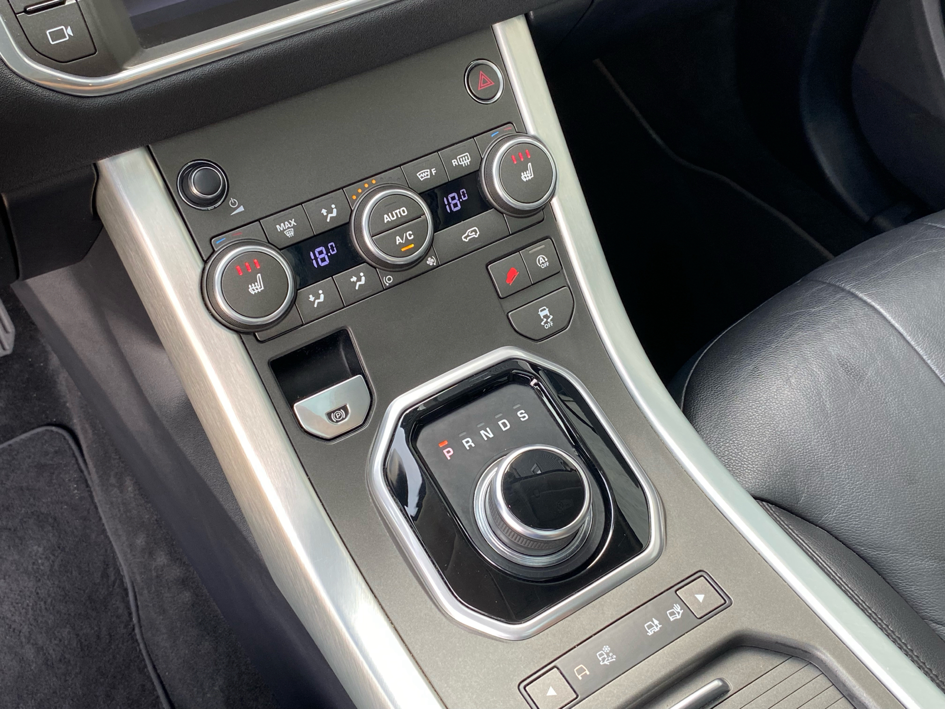 Billede af Land Rover Range Rover Evoque 2,0 TD4 Pure 4x4 150HK 5d 9g Aut.
