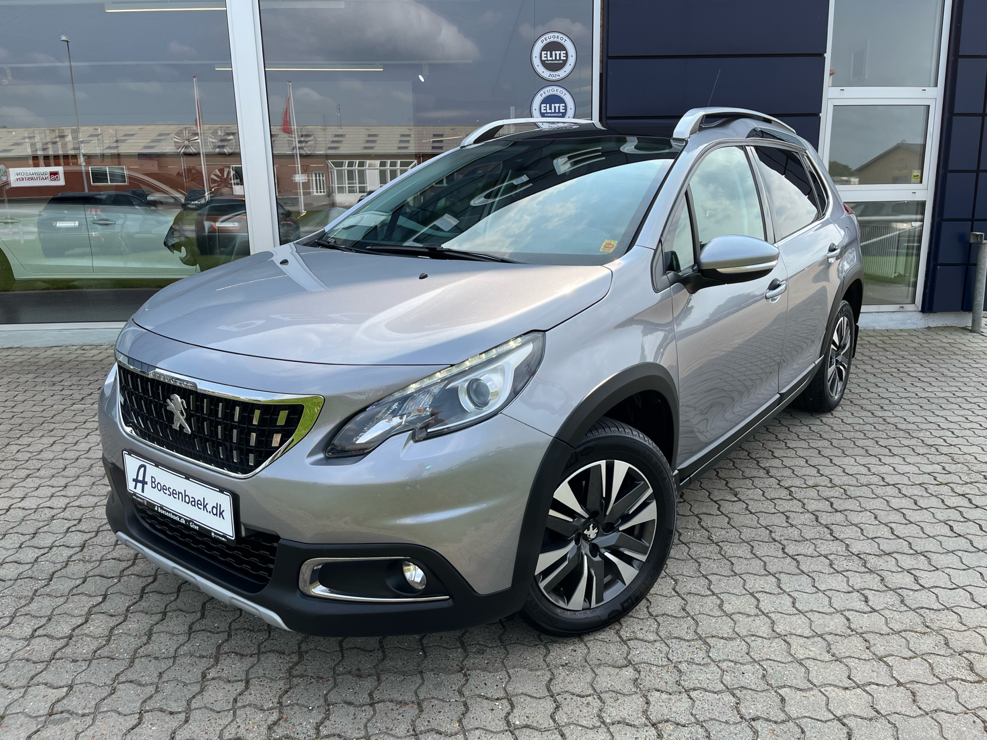 Billede af Peugeot 2008 1,6 BlueHDi Desire Sky 100HK