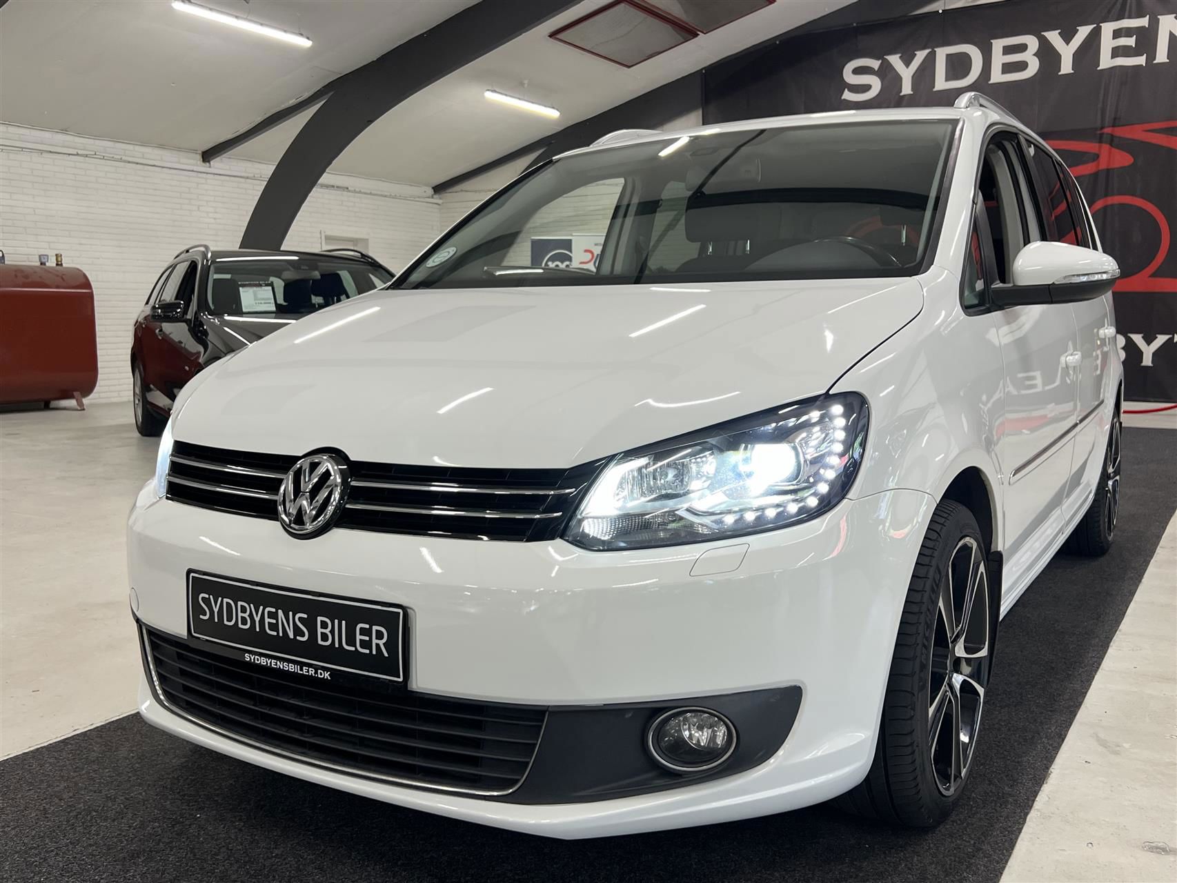 VW Touran 2014