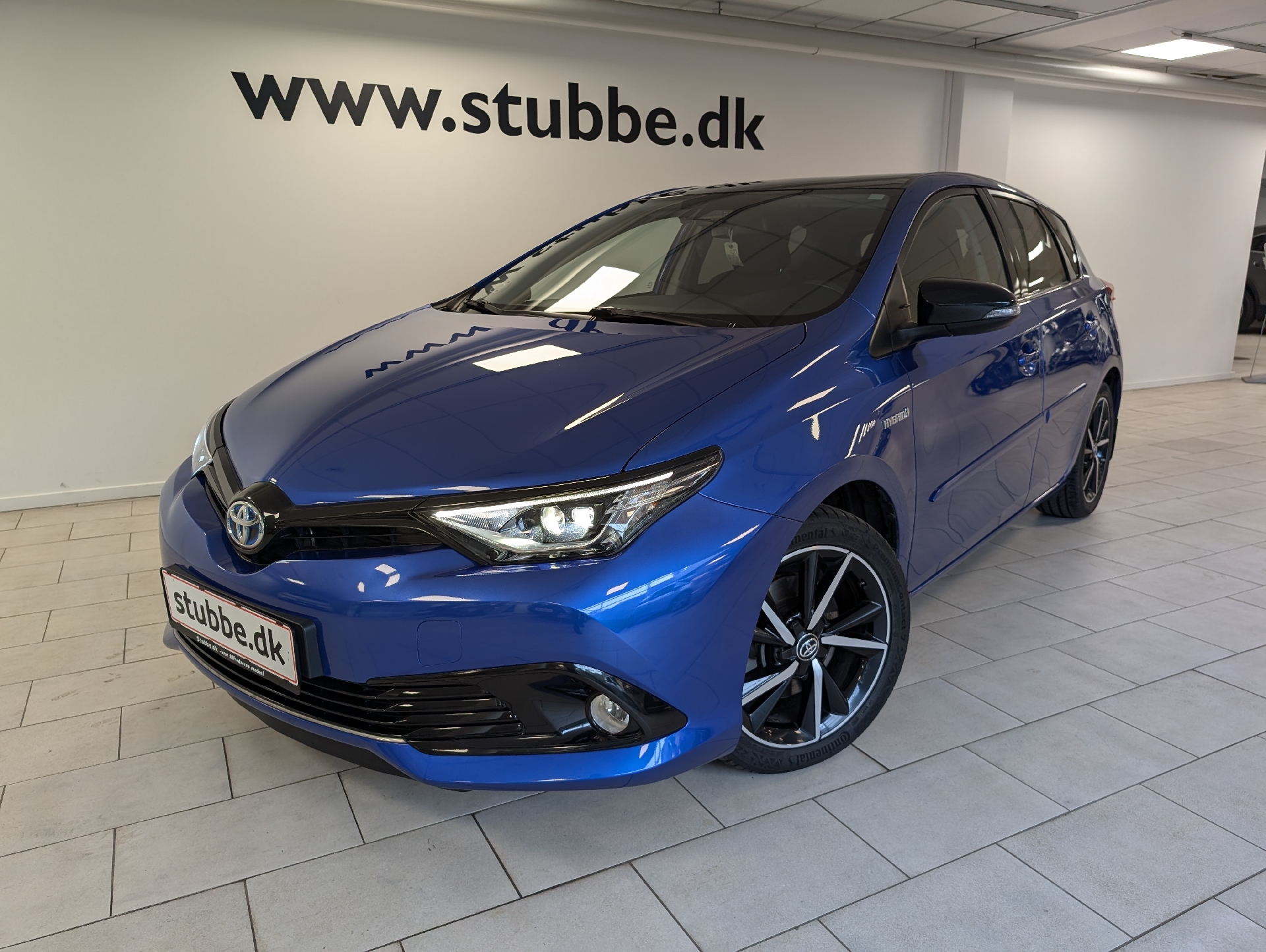 Billede af Toyota Auris 1,8 Hybrid H2 Selected Bi-tone 136HK 5d Aut.