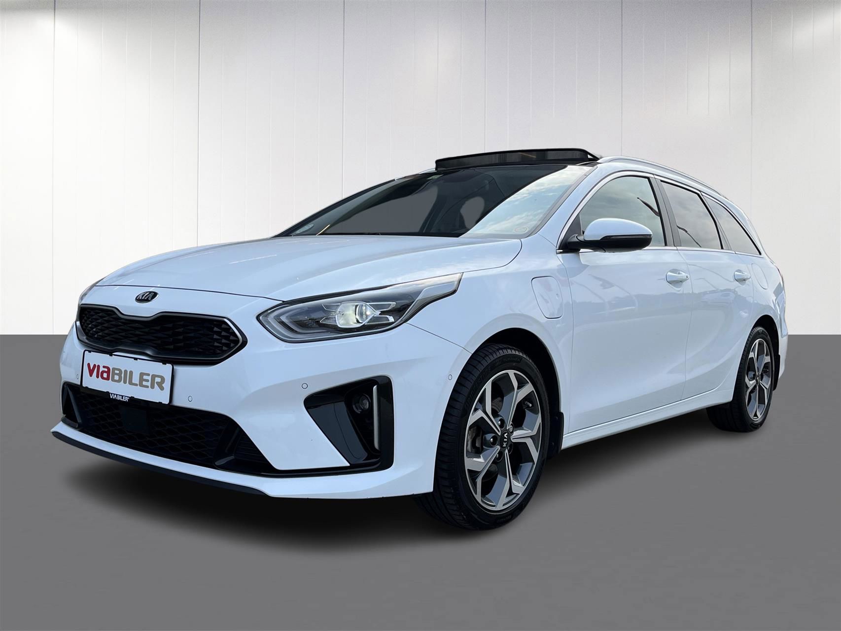 Billede af Kia Ceed SW 1,6 GDI PHEV  Plugin-hybrid Upgrade DCT 141HK Stc 6g Aut.