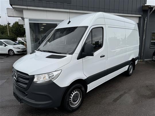 Mercedes-Benz Sprinter 316 2,1 CDI A2 H2 RWD 163HK Van Aut.