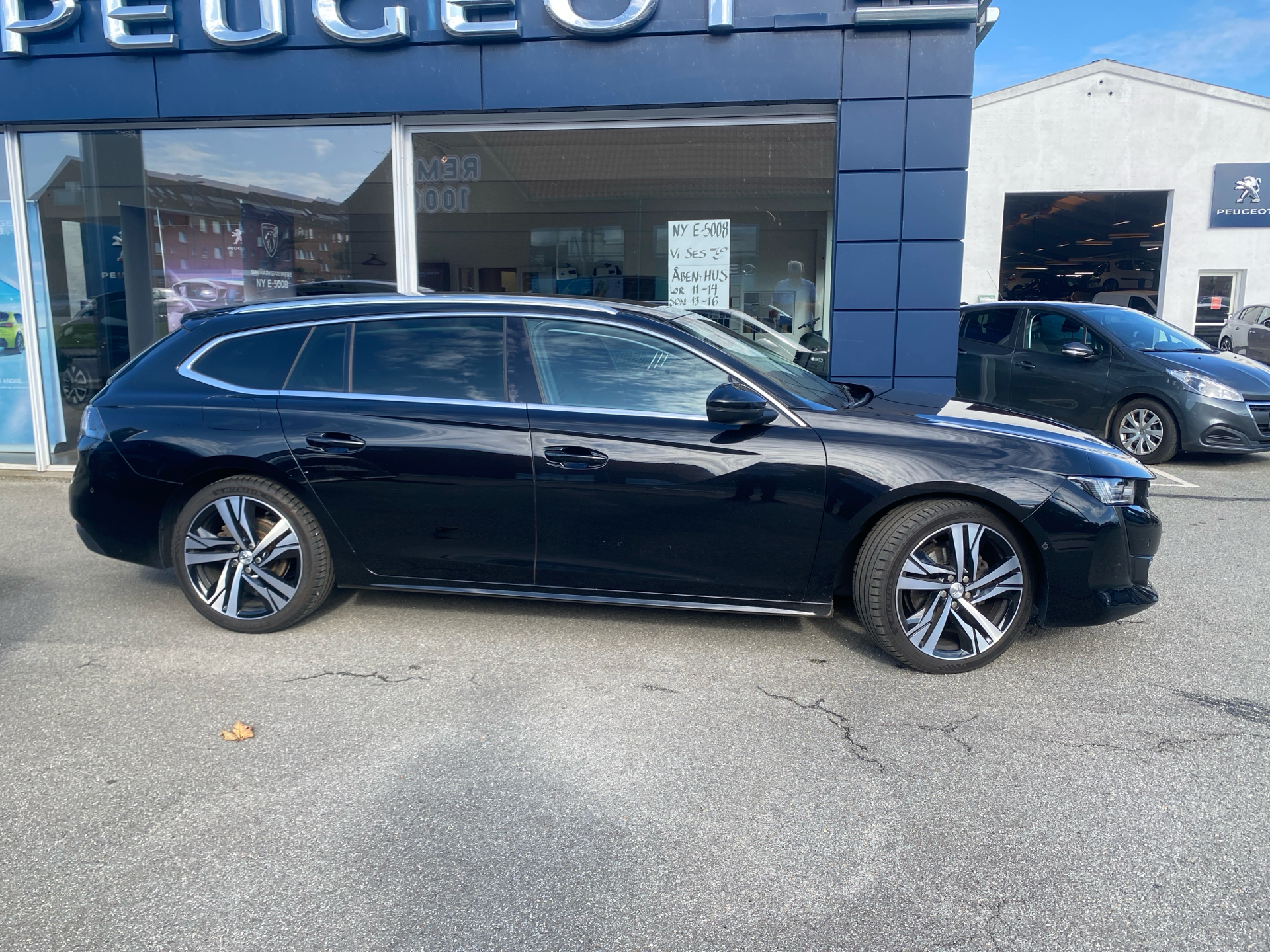 Billede af Peugeot 508 SW 1,5 BlueHDi Allure Pack EAT8 start/stop 130HK Stc 8g Aut.