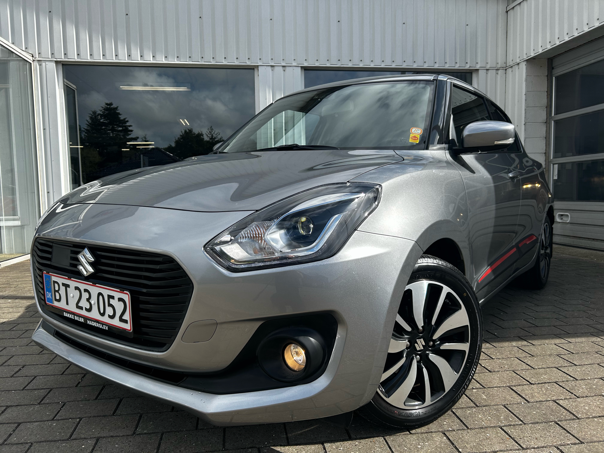 Billede af Suzuki Swift 1,2 Dualjet  Mild hybrid Exclusive mild-hybrid 90HK 5d