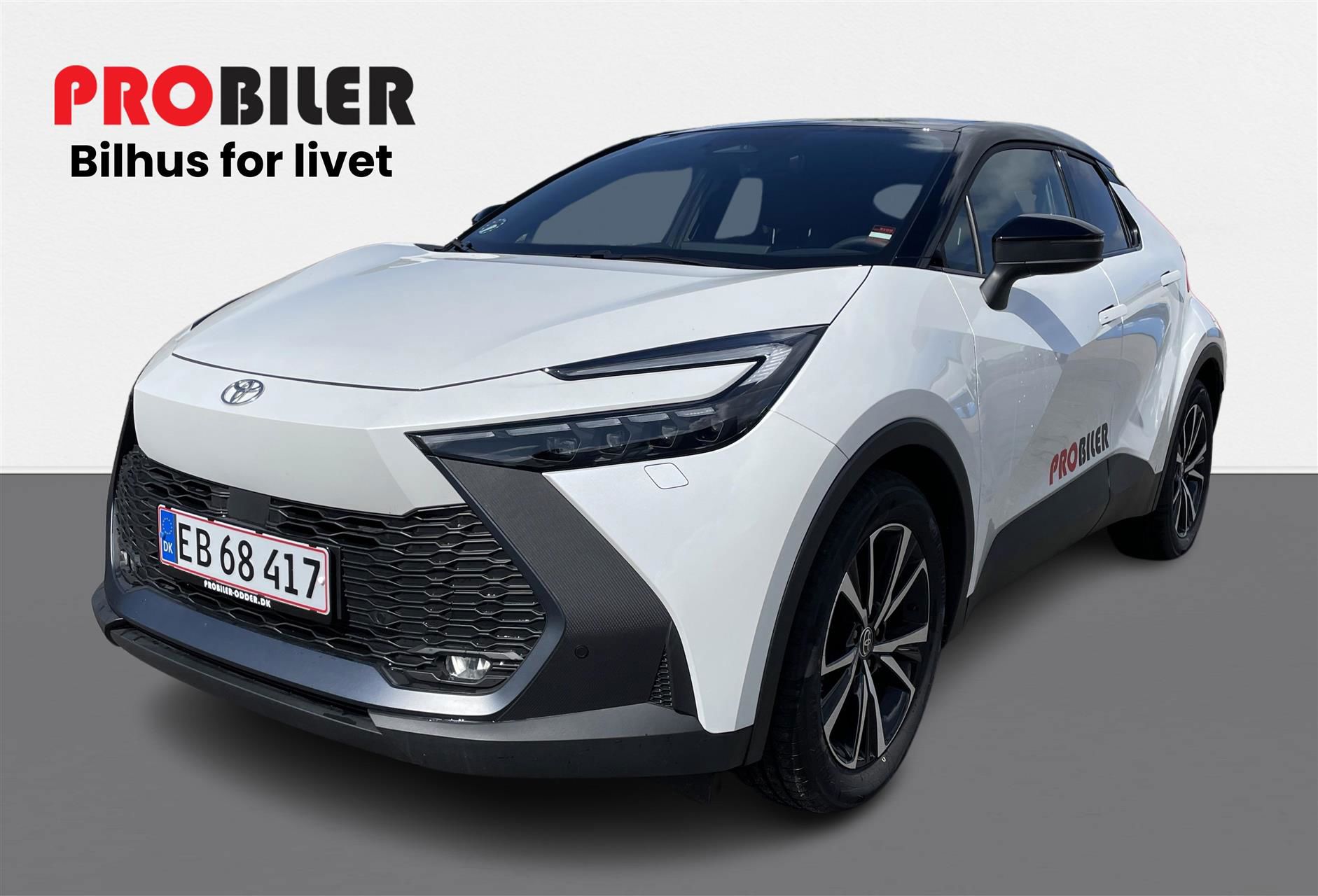 Billede af Toyota C-HR 2,0 Plugin-hybrid Style Smart Bi-tone E-CVT 223HK 5d Trinl. Gear