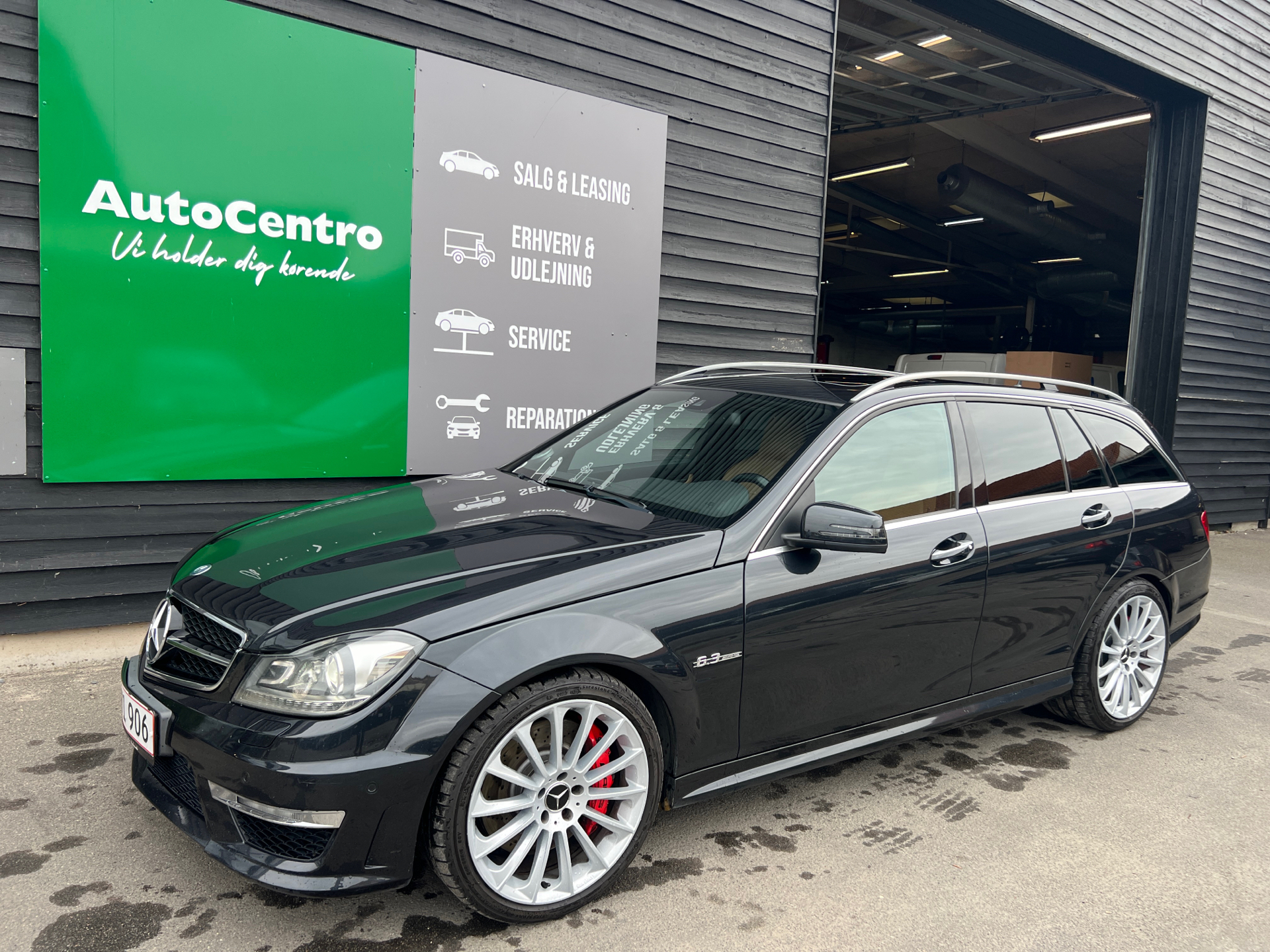 Billede af Mercedes-Benz C63 AMG T 6,2 486HK Stc 7g Aut.