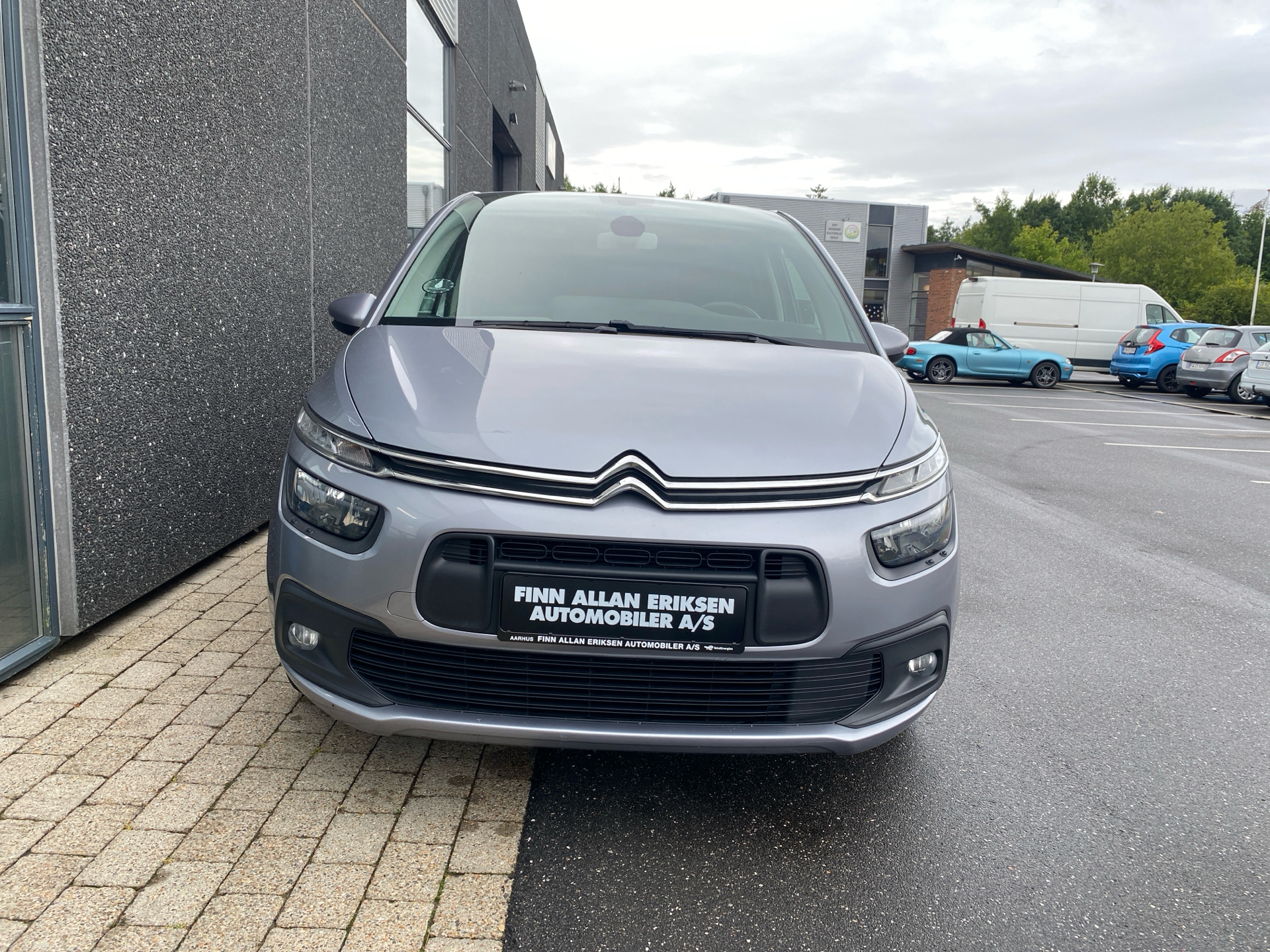 Billede af Citroën Grand C4 Picasso 1,2 PureTech Iconic Limited start/stop 130HK 6g