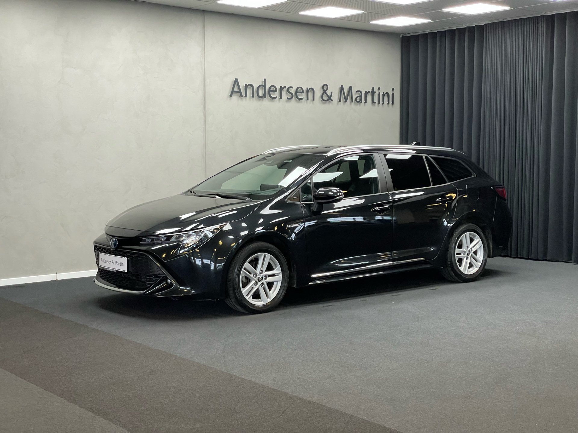 Billede af Toyota Corolla Touring Sports 1,8 Hybrid H3 Smart E-CVT 122HK Stc Trinl. Gear