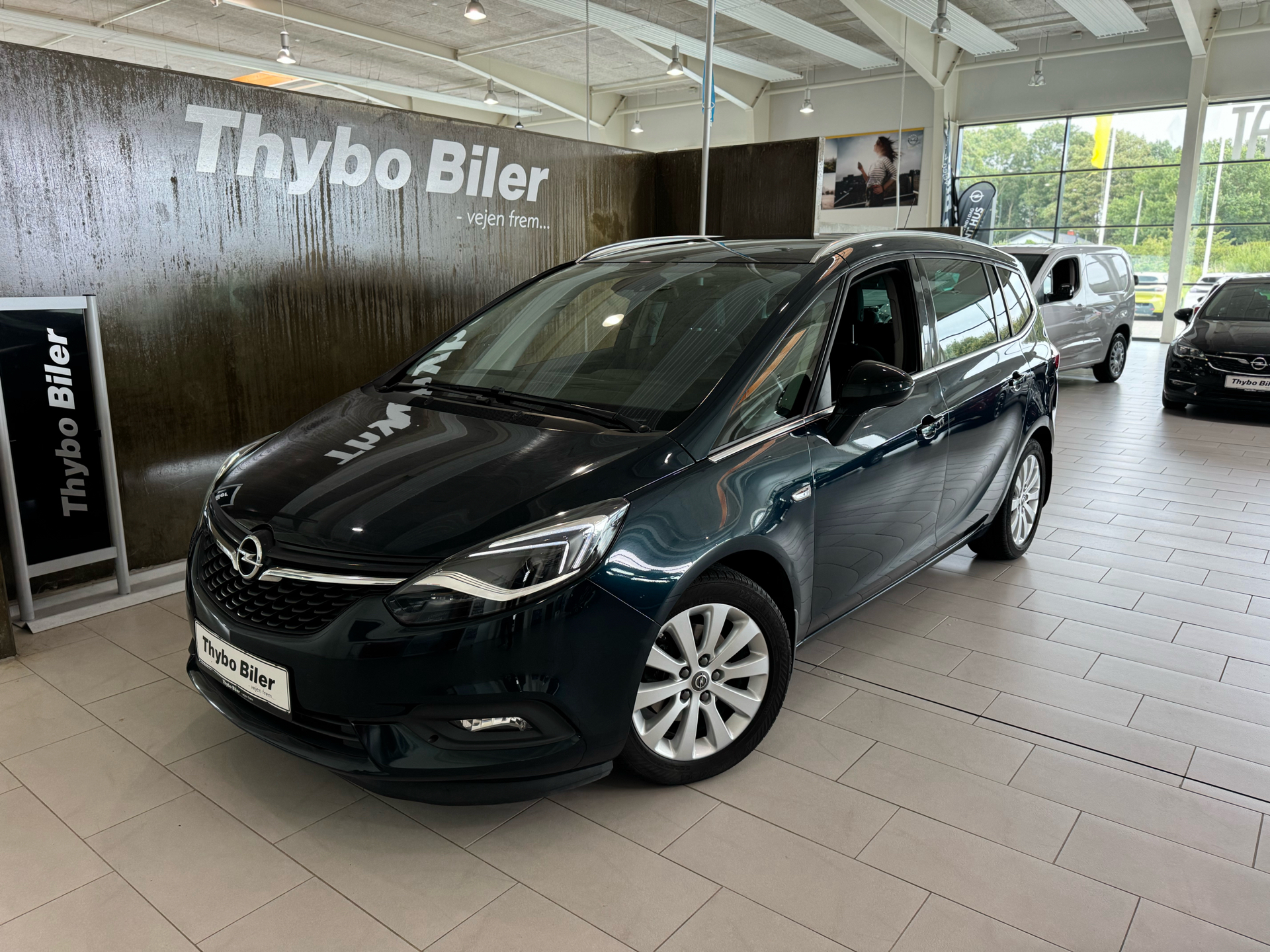 Billede af Opel Zafira Tourer 1,4 Turbo Innovation 140HK 6g