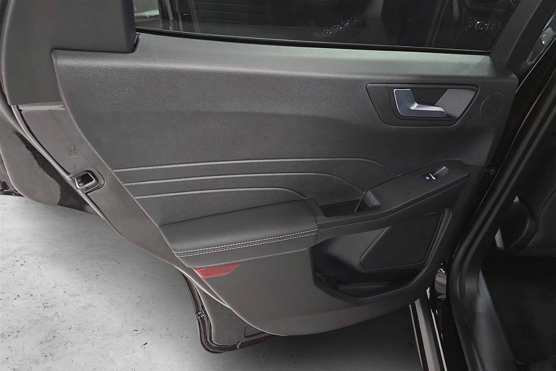 Billede af Ford Kuga 2,5 Plugin-hybrid Active X CVT 243HK 5d Aut.