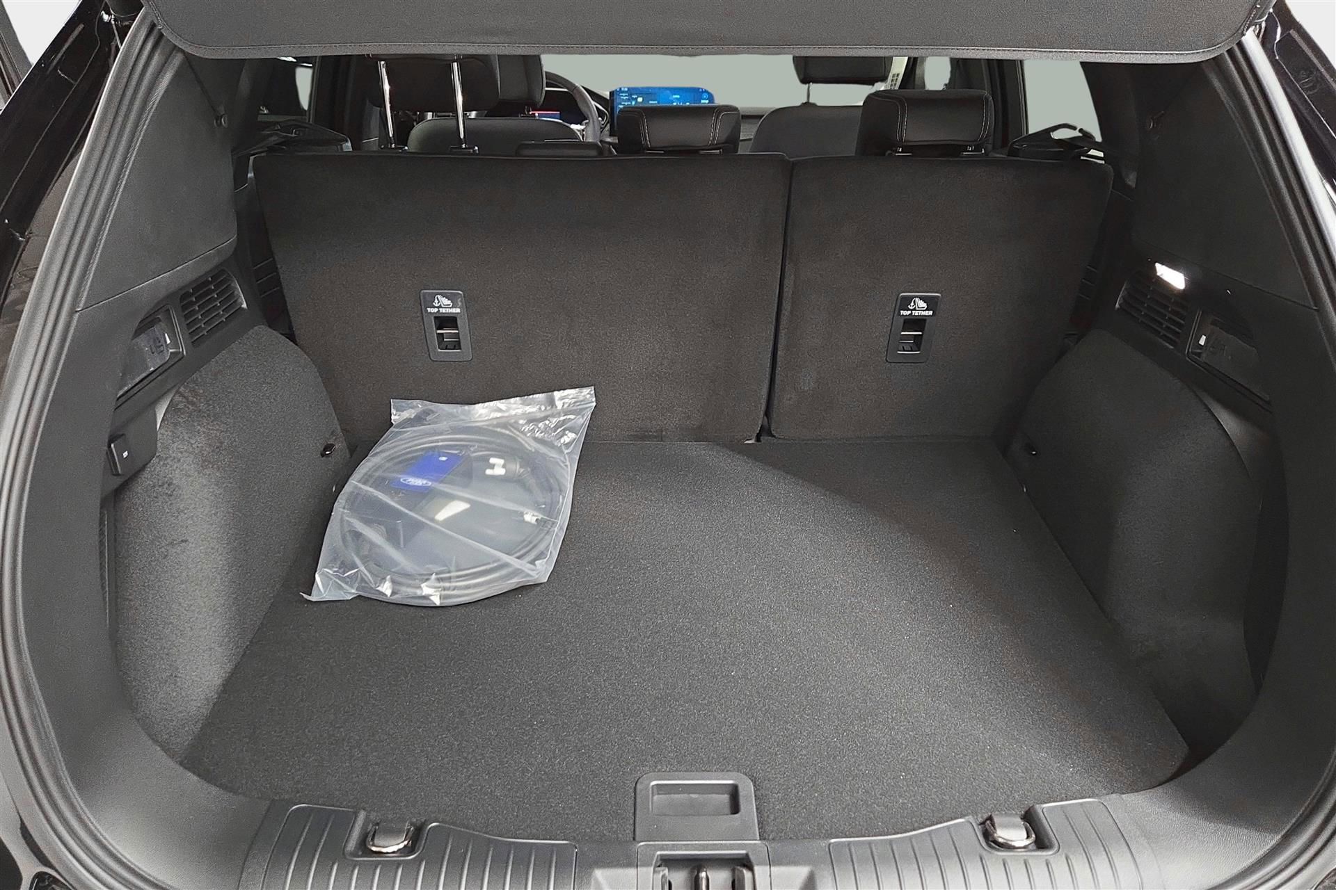 Billede af Ford Kuga 2,5 Plugin-hybrid Active X CVT 243HK 5d Aut.