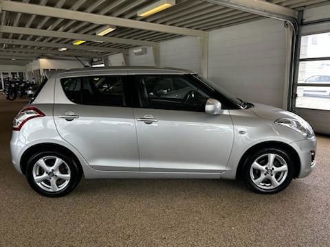 Billede af Suzuki Swift 1,2 16V Club 94HK 5d Aut.