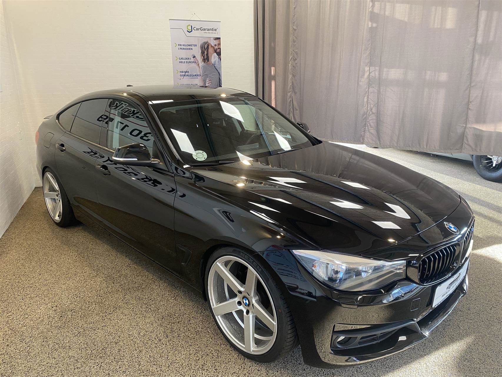 Billede af BMW 320d Gran Turismo 2,0 D Steptronic 190HK 5d 8g Aut.