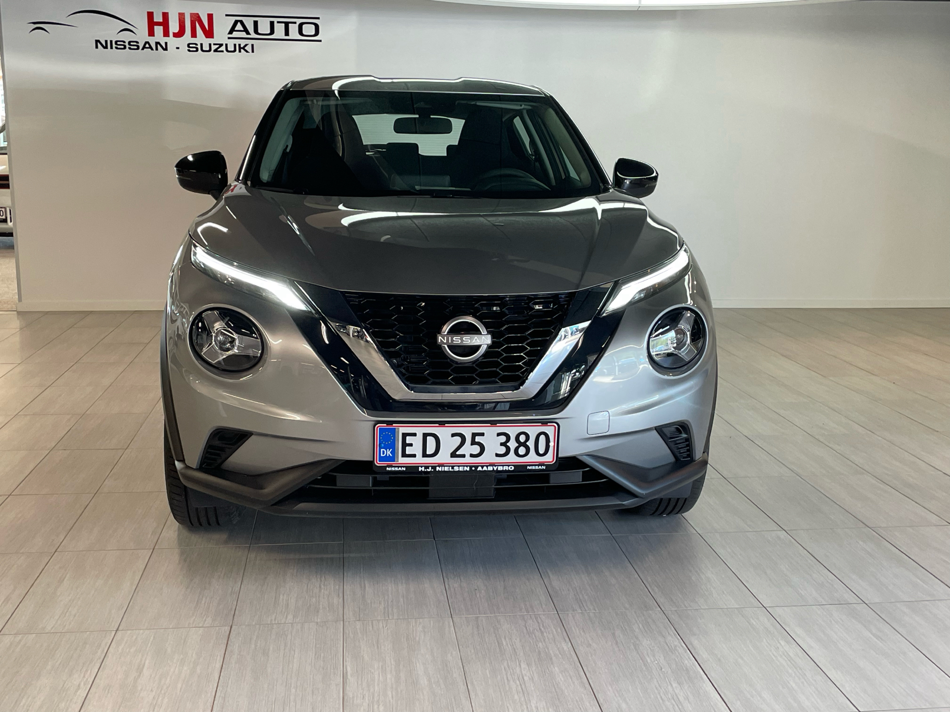 Billede af Nissan Juke 1,0 Dig-T Acenta 114HK 5d 6g