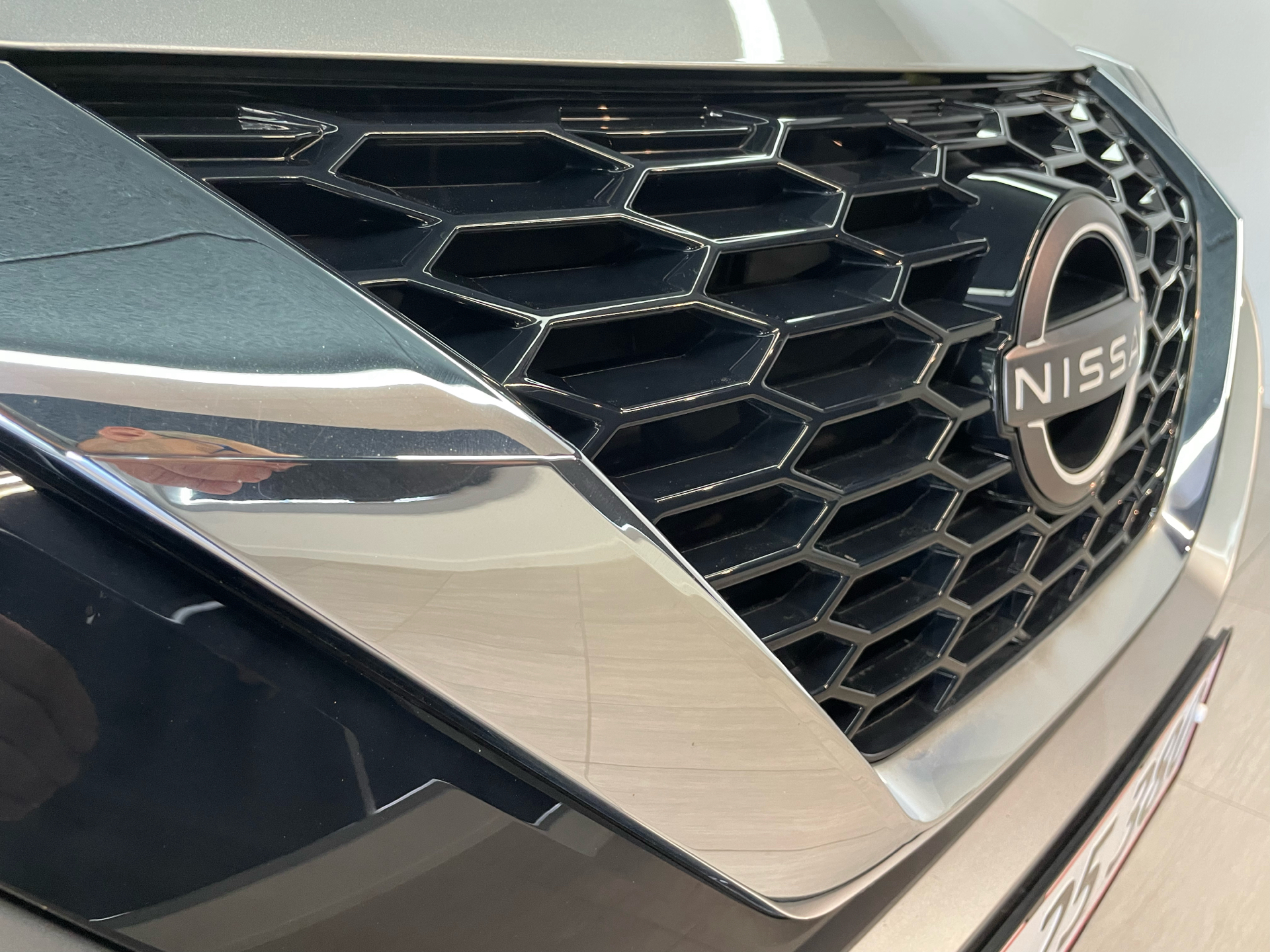 Billede af Nissan Juke 1,0 Dig-T Acenta 114HK 5d 6g