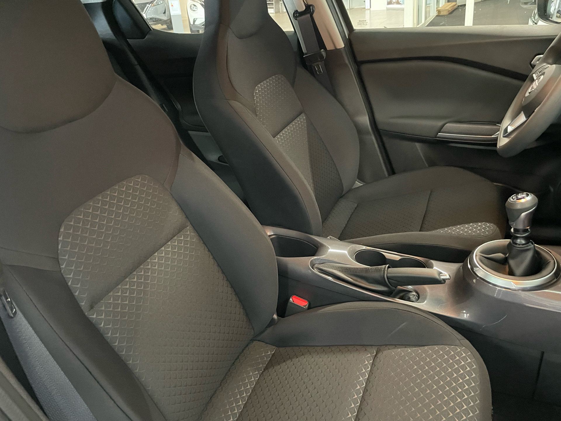 Billede af Nissan Juke 1,0 Dig-T Acenta 114HK 5d 6g