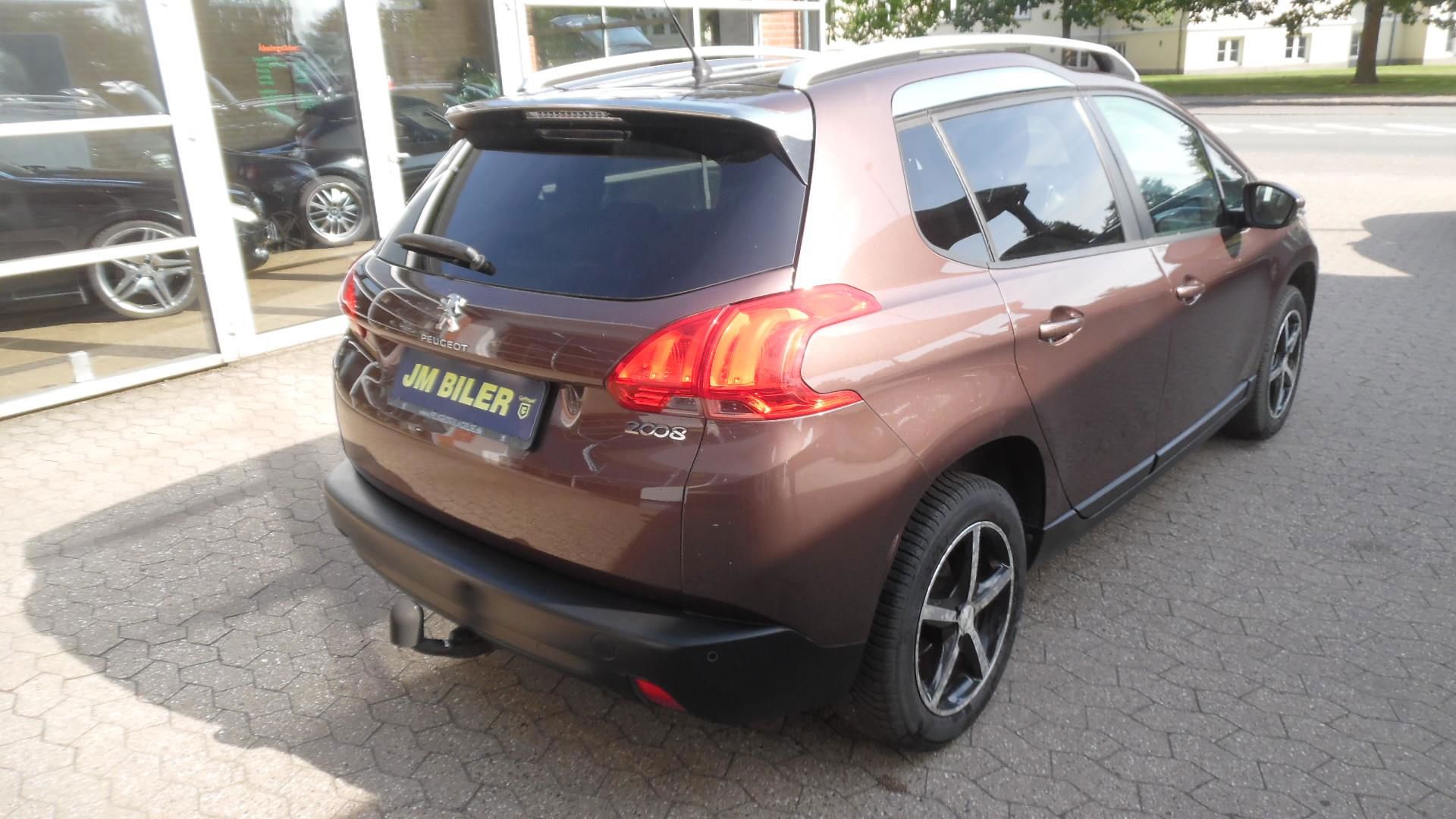 Billede af Peugeot 2008 1,2 VTi Active 82HK