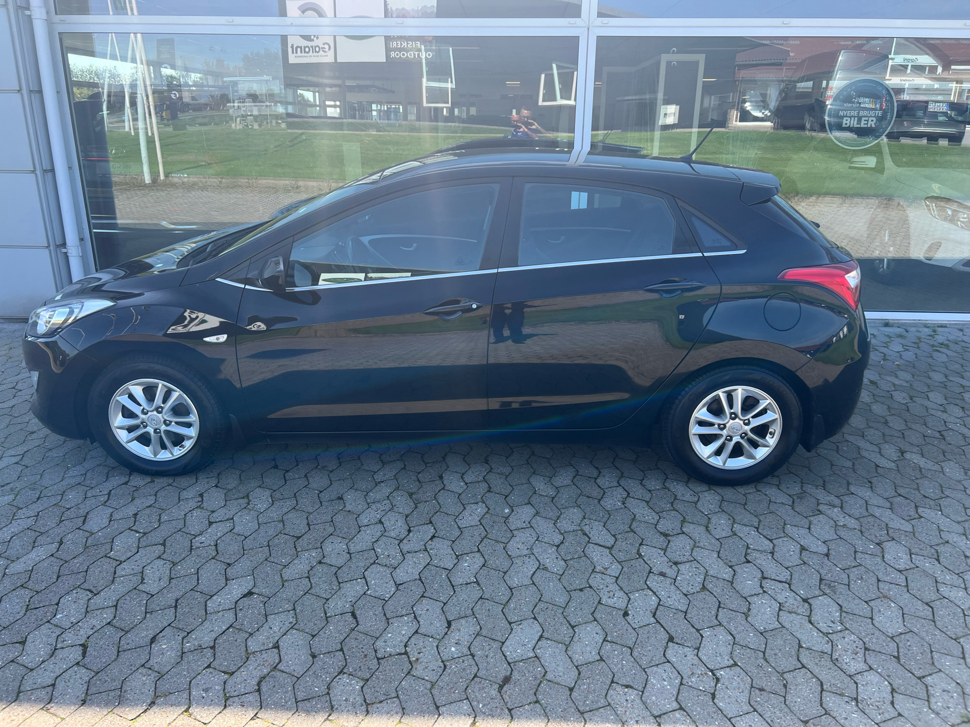 Billede af Hyundai i30 1,6 CRDi Premium Intro 110HK 5d 6g