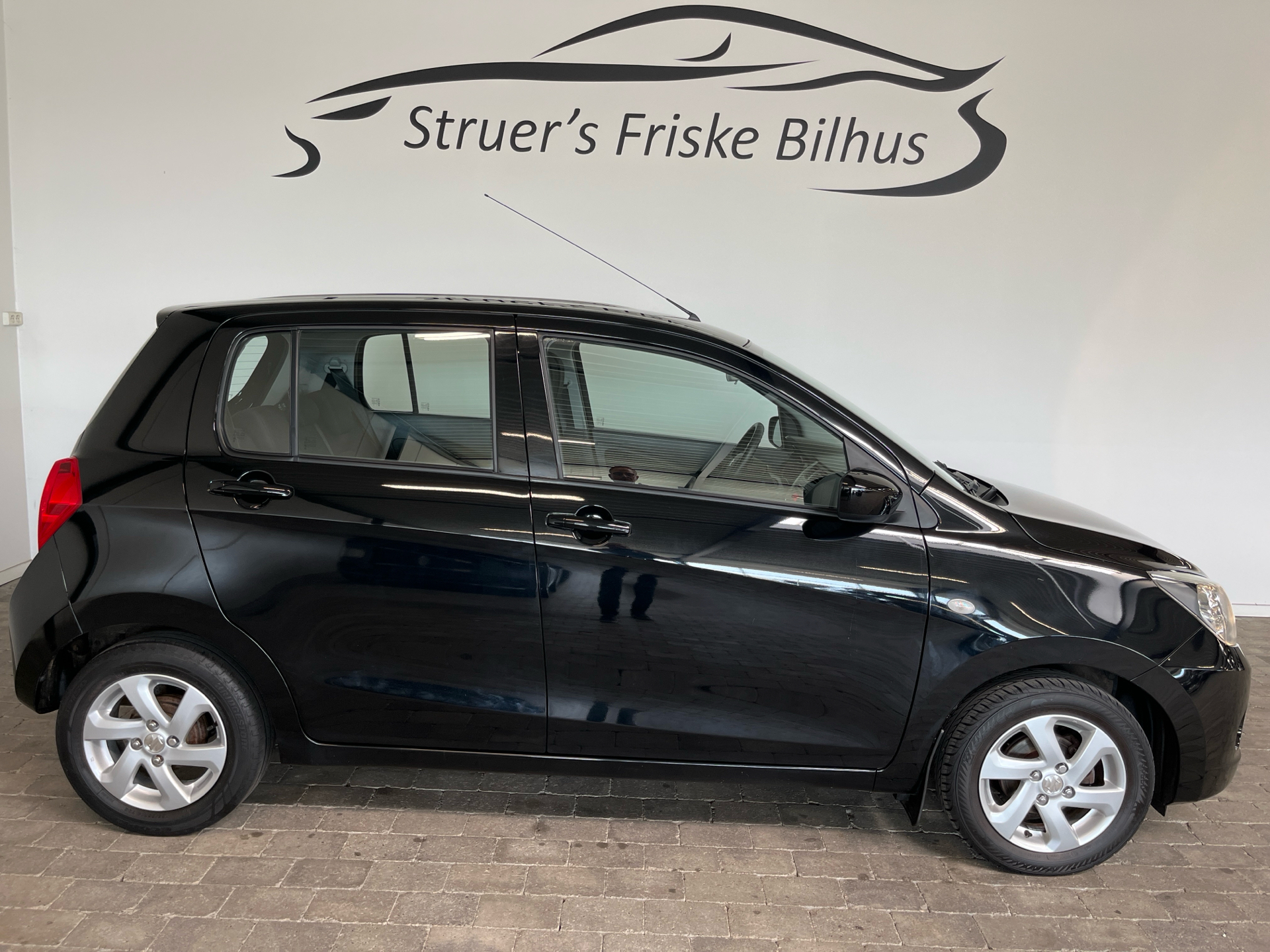 Billede af Suzuki Celerio 1,0 Dualjet 12V Exclusive 68HK 5d