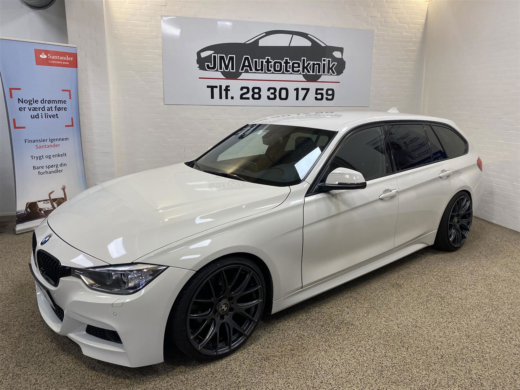 Billede af BMW 318d Touring 2,0 D Sport Line 143HK Stc 8g Aut.