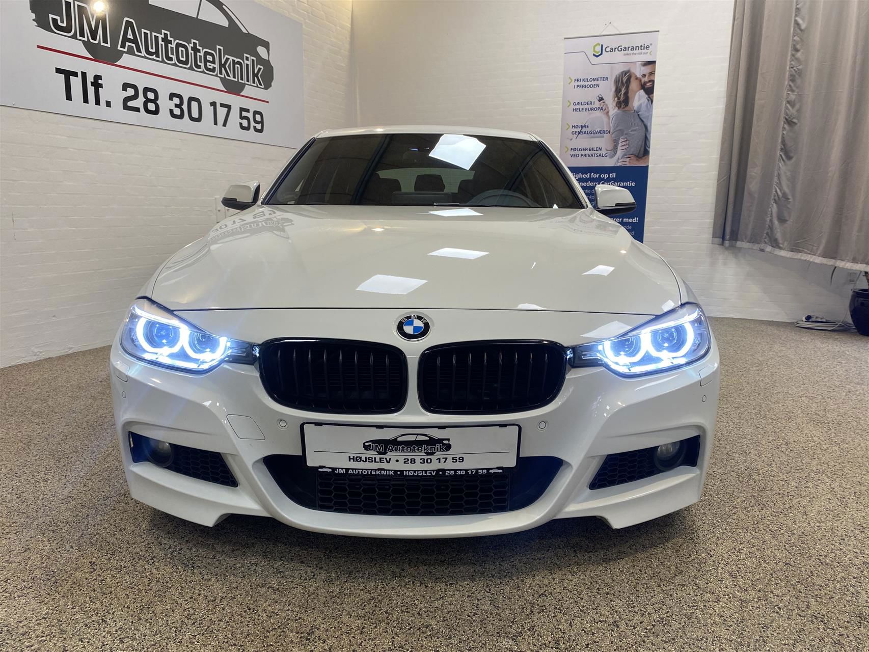 BMW 318d 2013