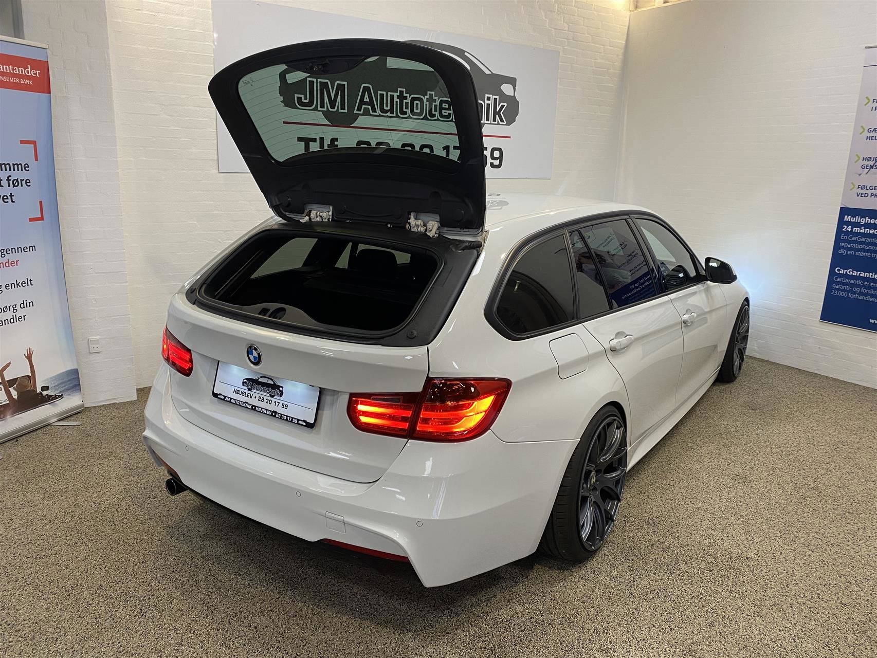 Billede af BMW 318d Touring 2,0 D Sport Line 143HK Stc 8g Aut.