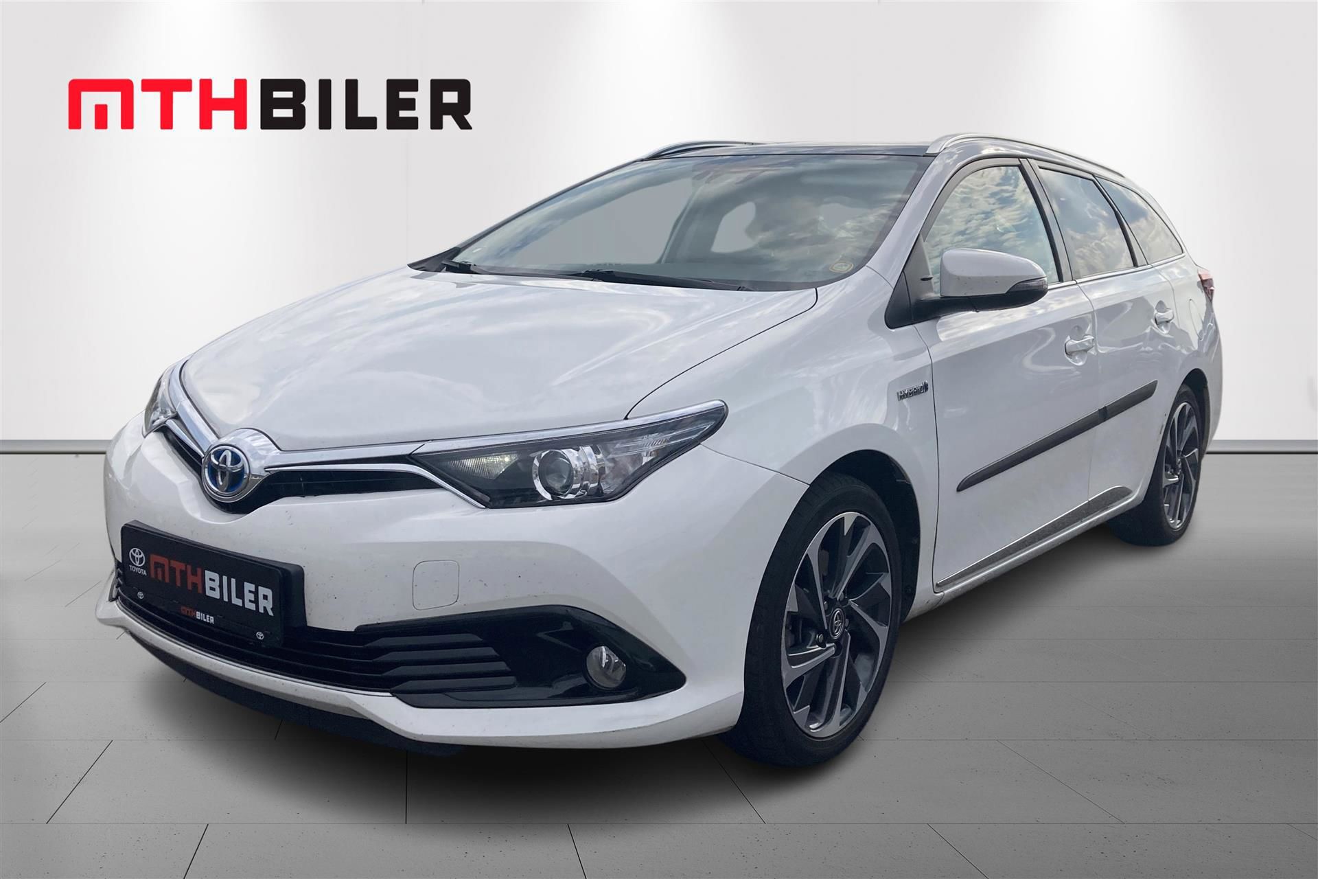 Billede af Toyota Auris Touring Sports 1,8 Hybrid Pure Safety Sense 136HK Stc Aut.