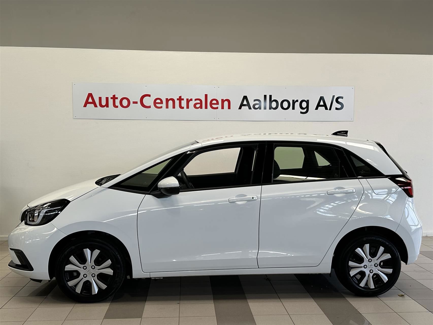 Billede af Honda Jazz 1,5 i-MMD  Hybrid Elegance E-CVT 109HK 5d 7g Aut.