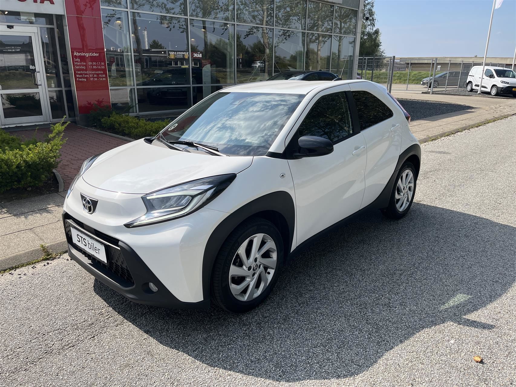 Billede af Toyota Aygo X 1,0 VVT-I Active 72HK 5d