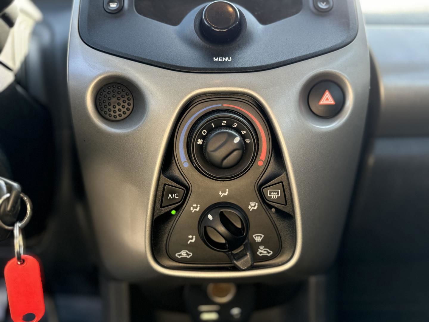 Billede af Peugeot 108 1,0 e-Vti Active 69HK 5d