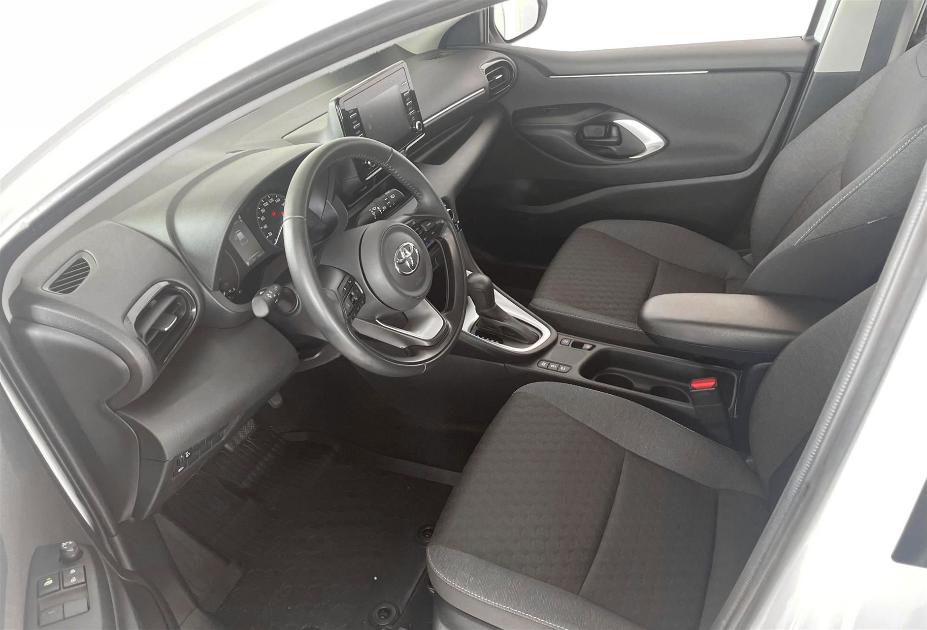 Billede af Toyota Yaris 1,5 Hybrid Essential Comfort 116HK 5d Trinl. Gear