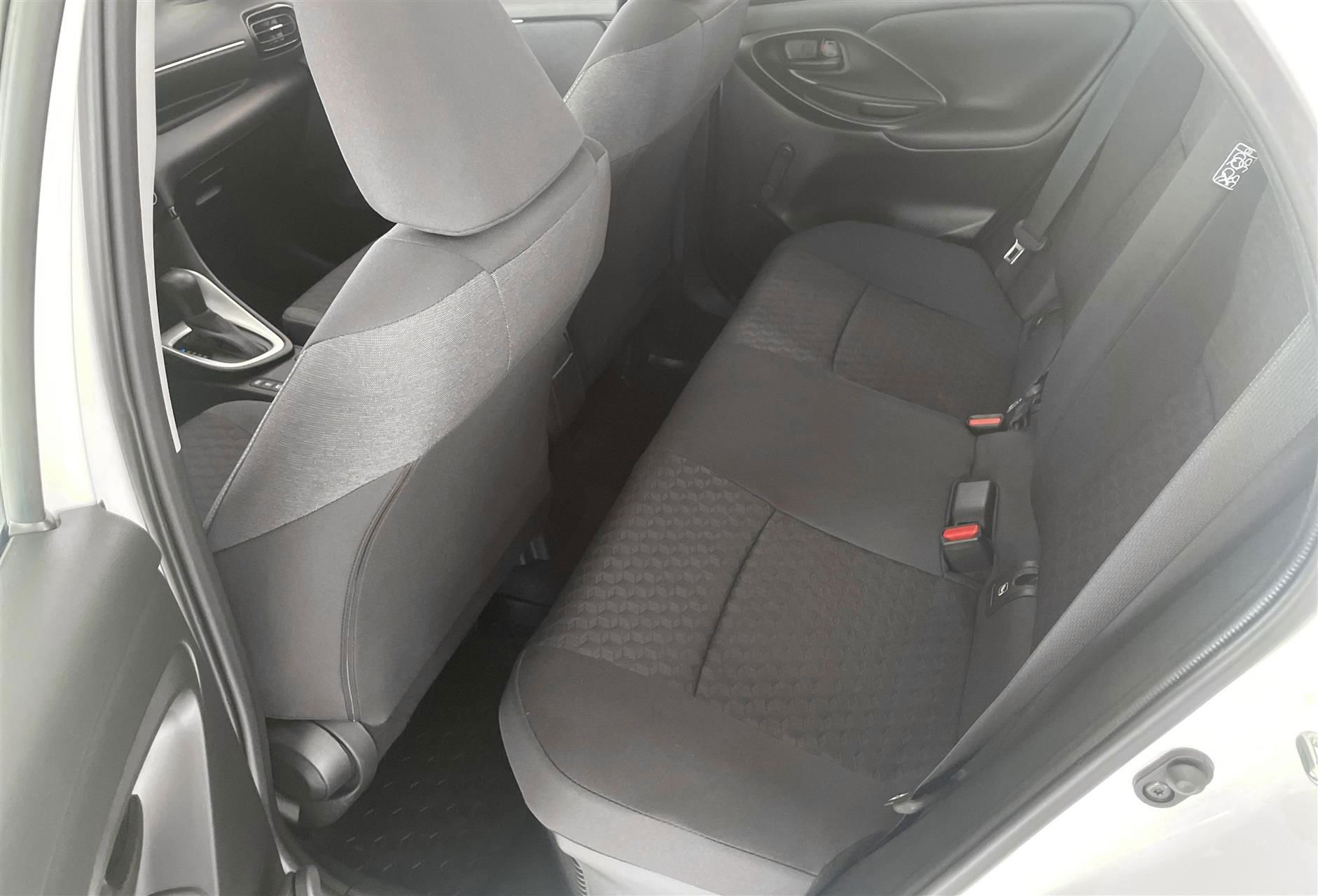 Billede af Toyota Yaris 1,5 Hybrid Essential Comfort 116HK 5d Trinl. Gear