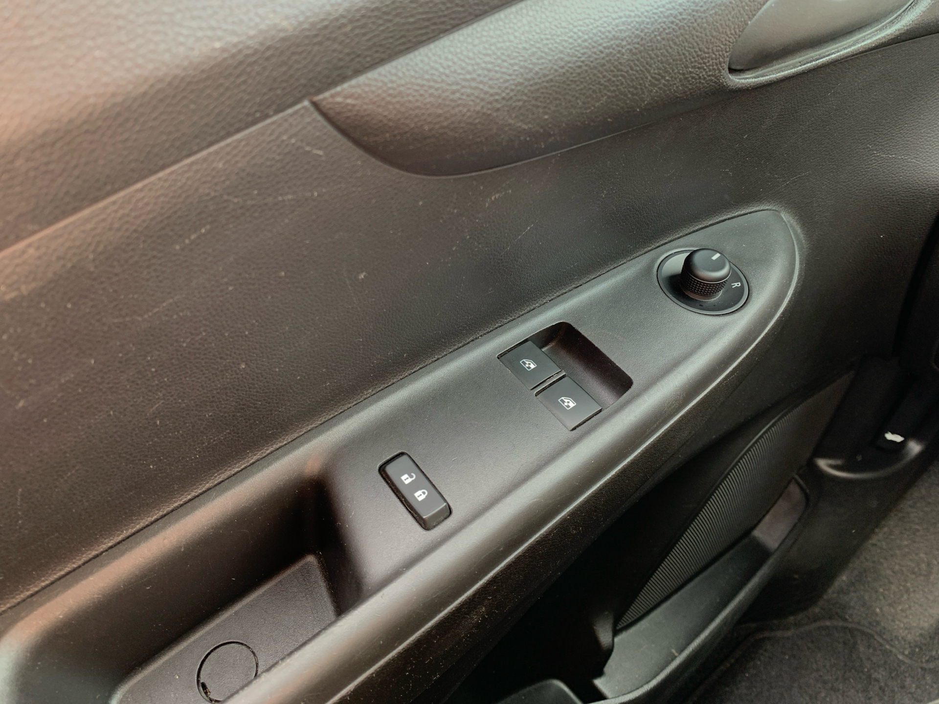 Billede af Opel Karl 1,0 Enjoy 75HK 5d