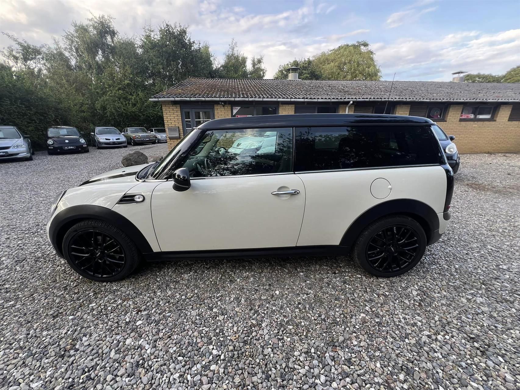 Billede af Mini Clubman Cooper 1,6 Mild hybrid 112HK Stc 6g