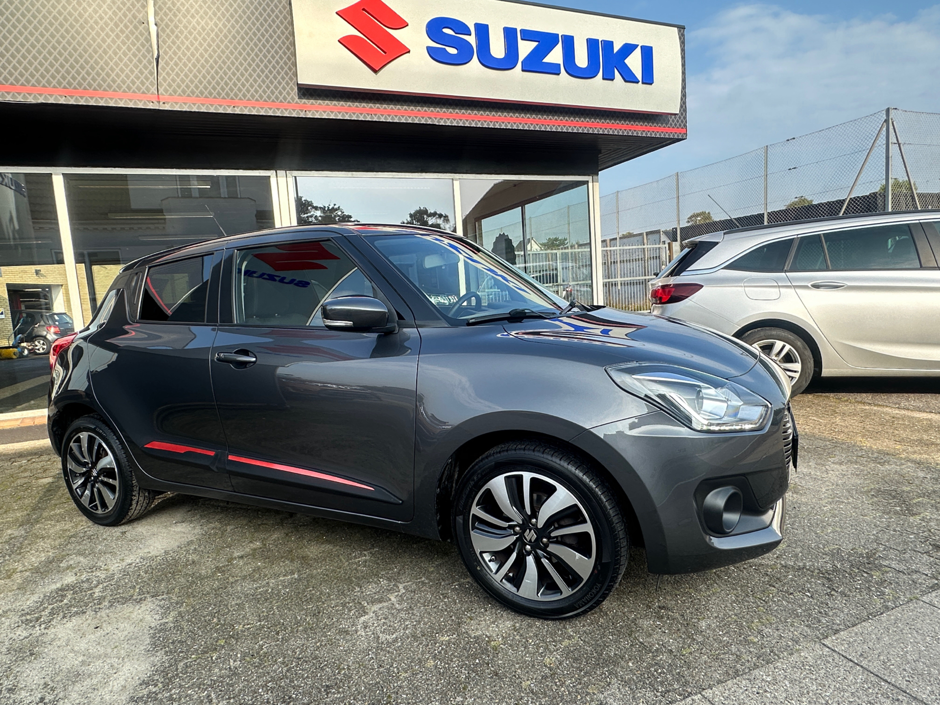 Billede af Suzuki Swift 1,0 Boosterjet  Mild hybrid Turbo Exclusive mild-hybrid 112HK 5d