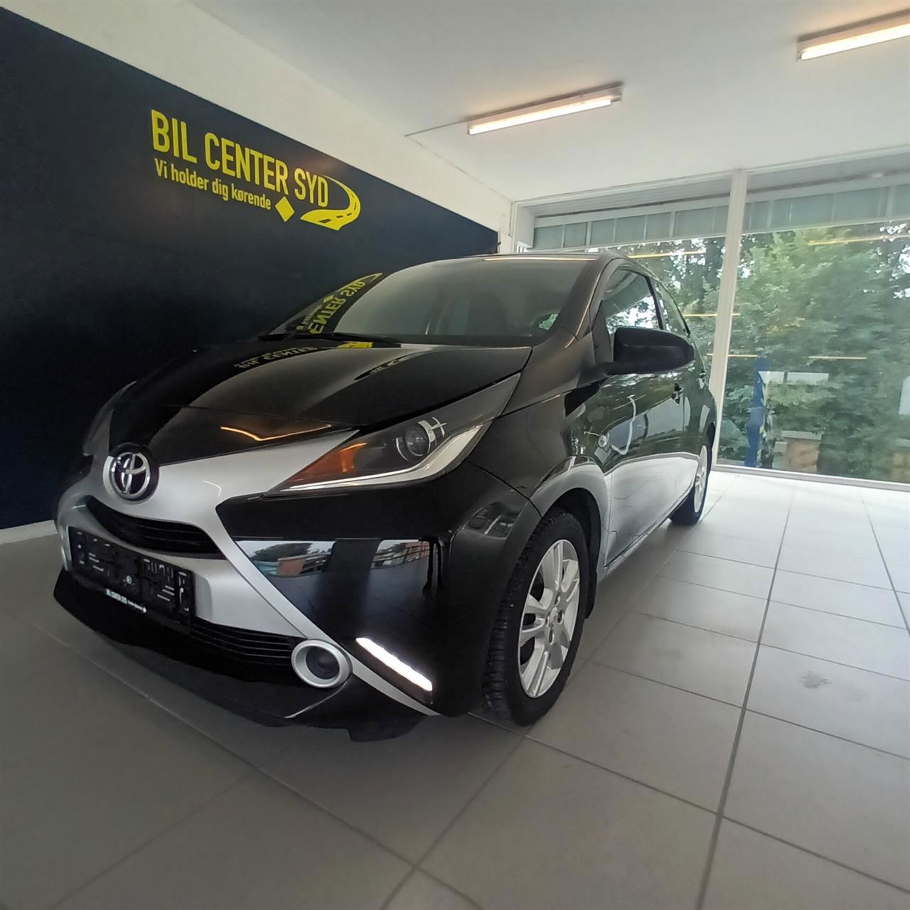 Billede af Toyota Aygo 1,0 VVT-I X-Play + Plus pakke 69HK 5d