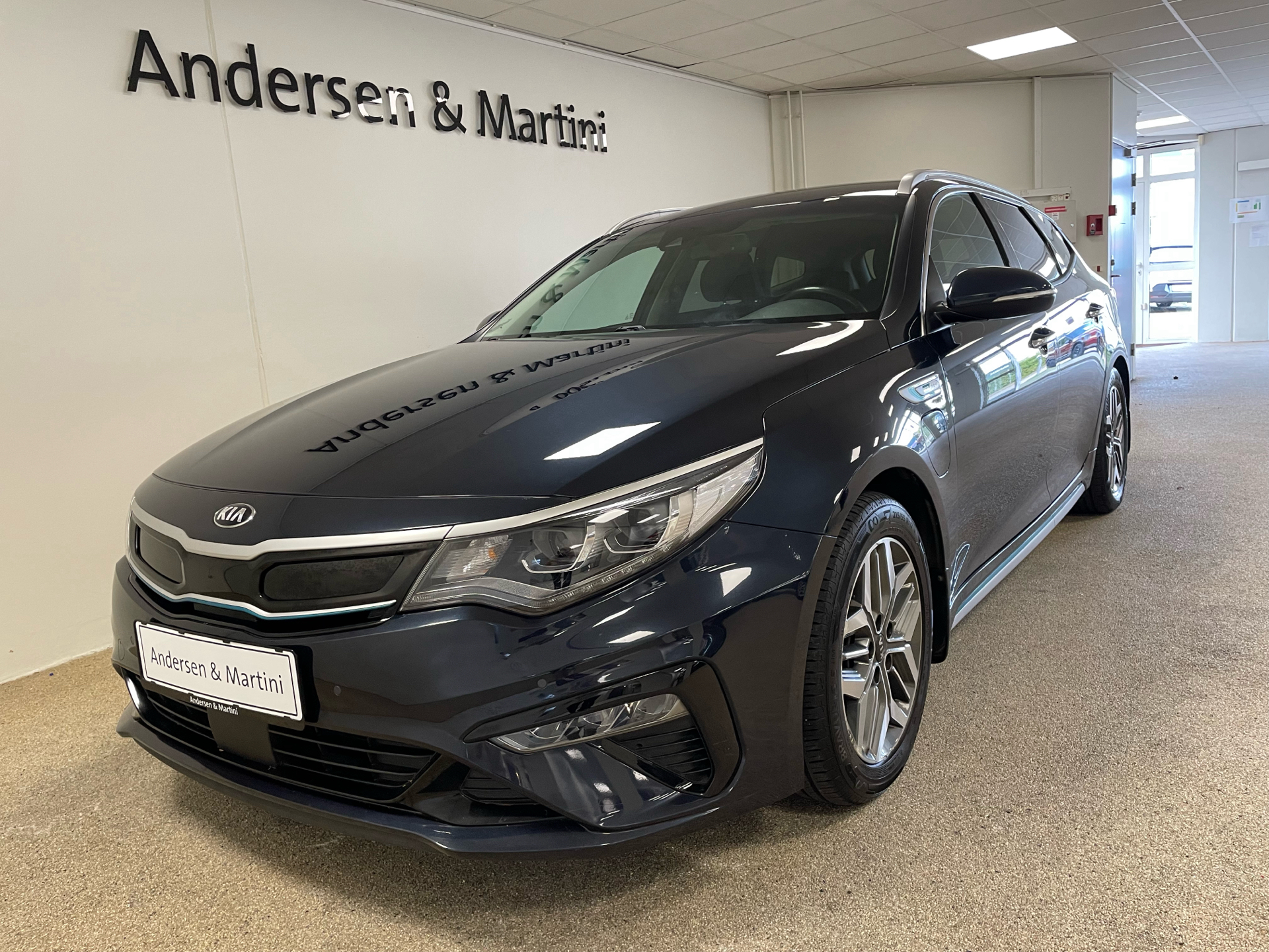 Billede af Kia Optima SW 2,0 GDI  Plugin-hybrid 205HK Stc 6g Aut.