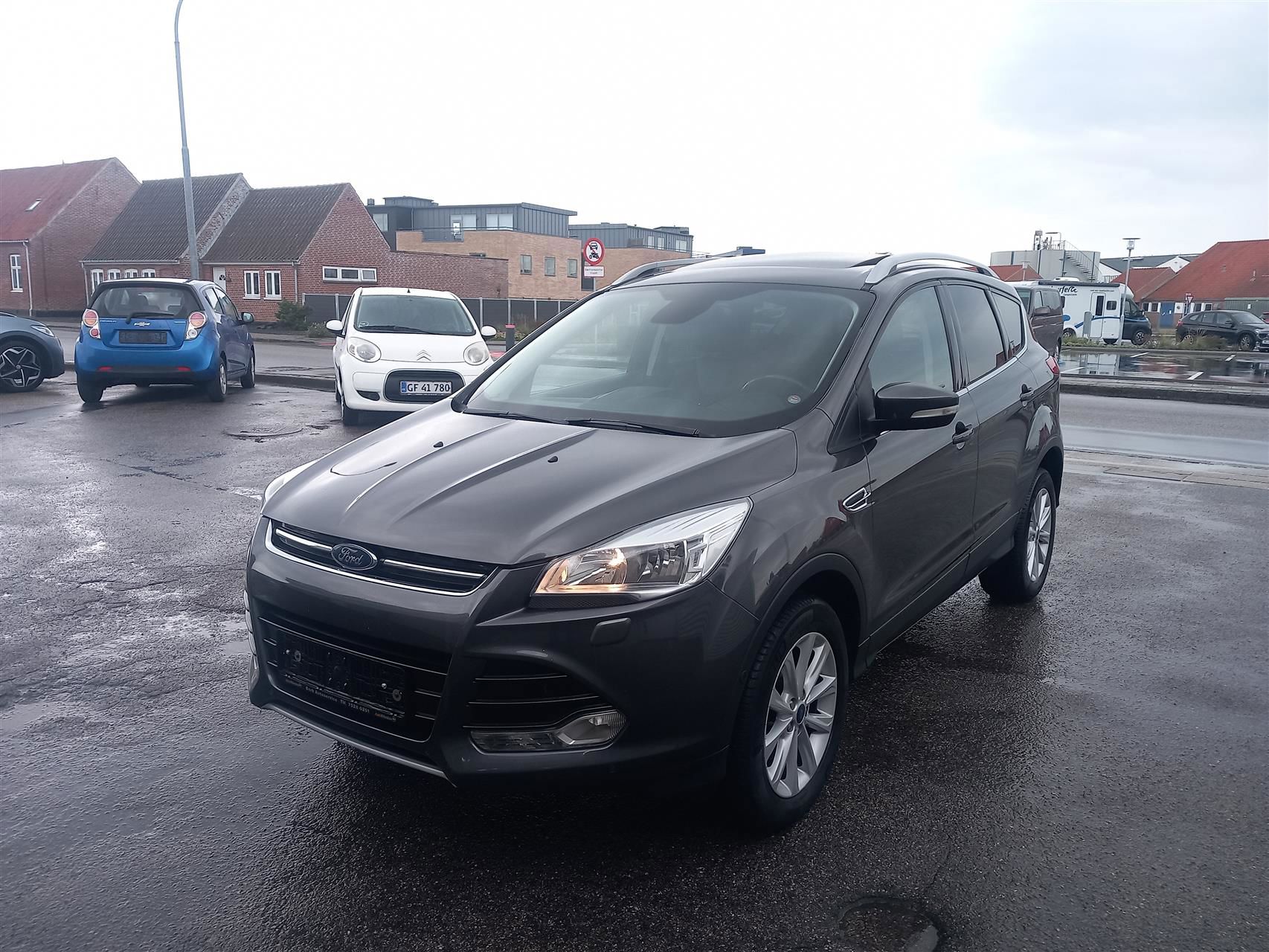 Ford Kuga 2016