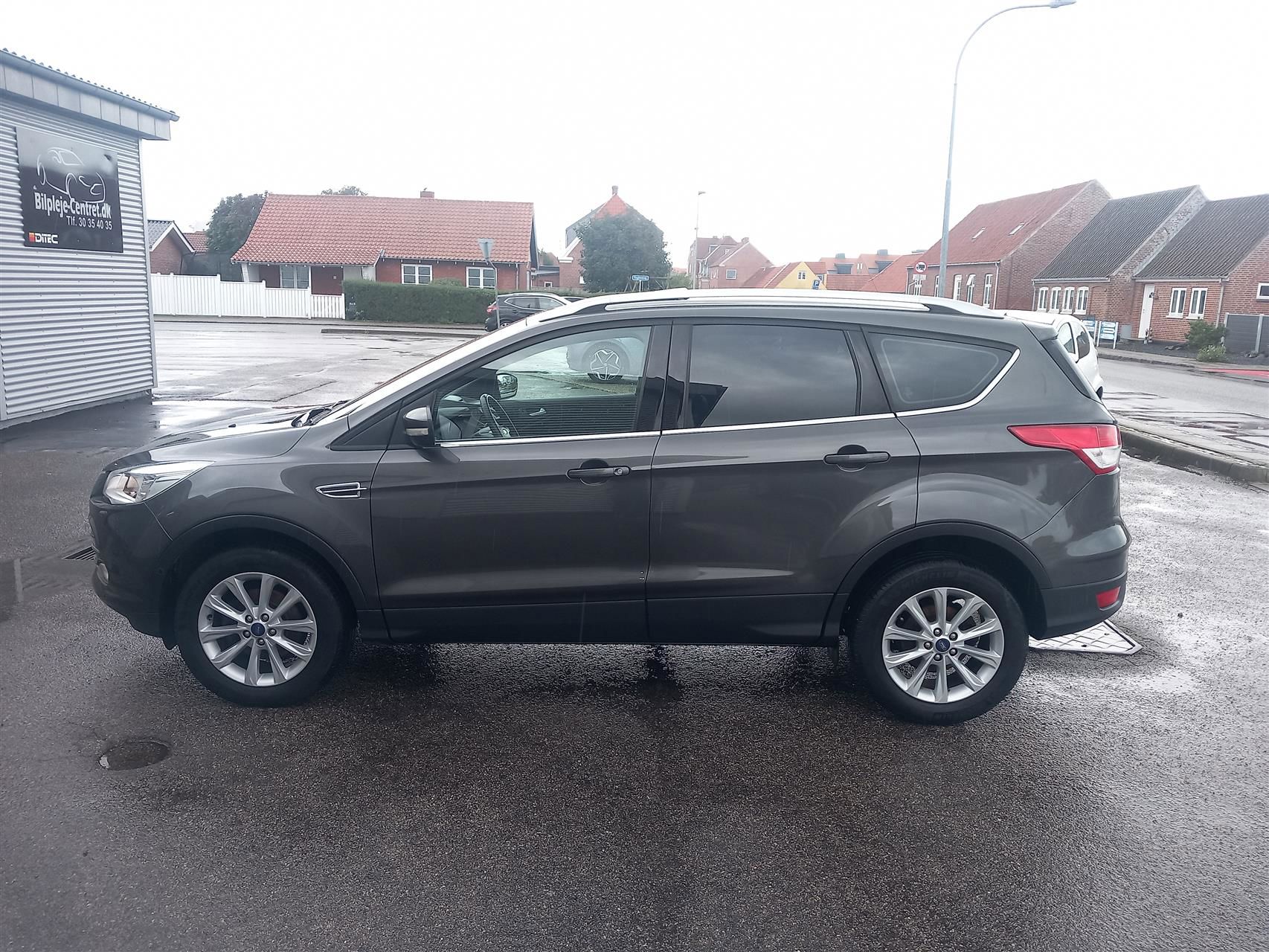 Ford Kuga 2016