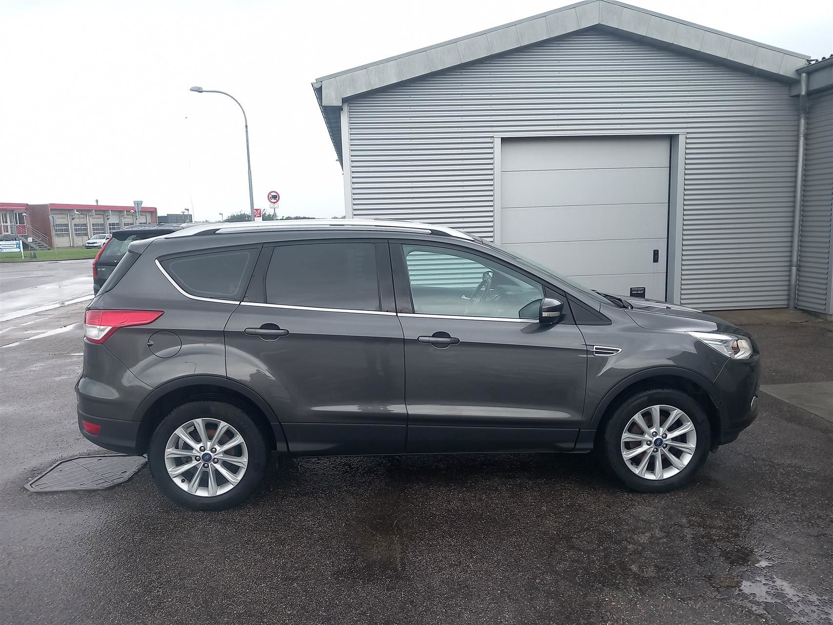 Ford Kuga 2016