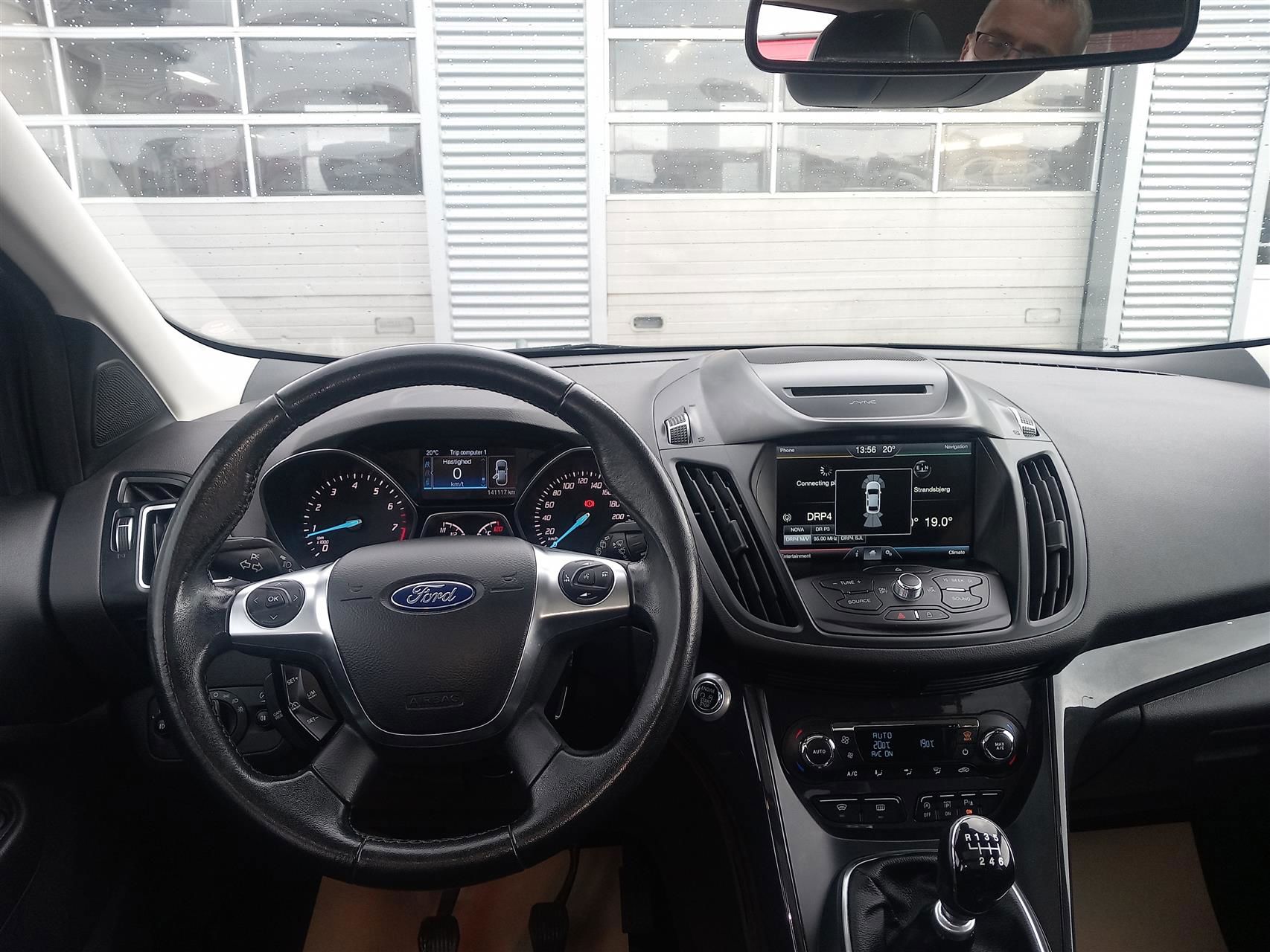 Ford Kuga 2016