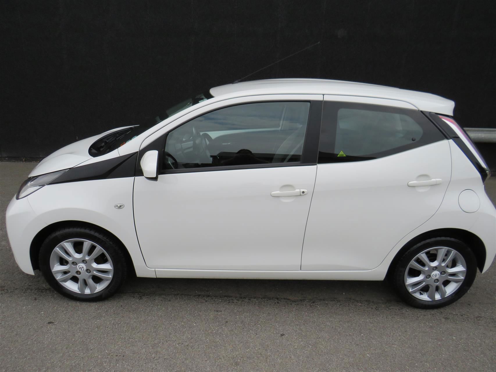 Billede af Toyota Aygo 1,0 VVT-I X-Play + Plus pakke 69HK 5d